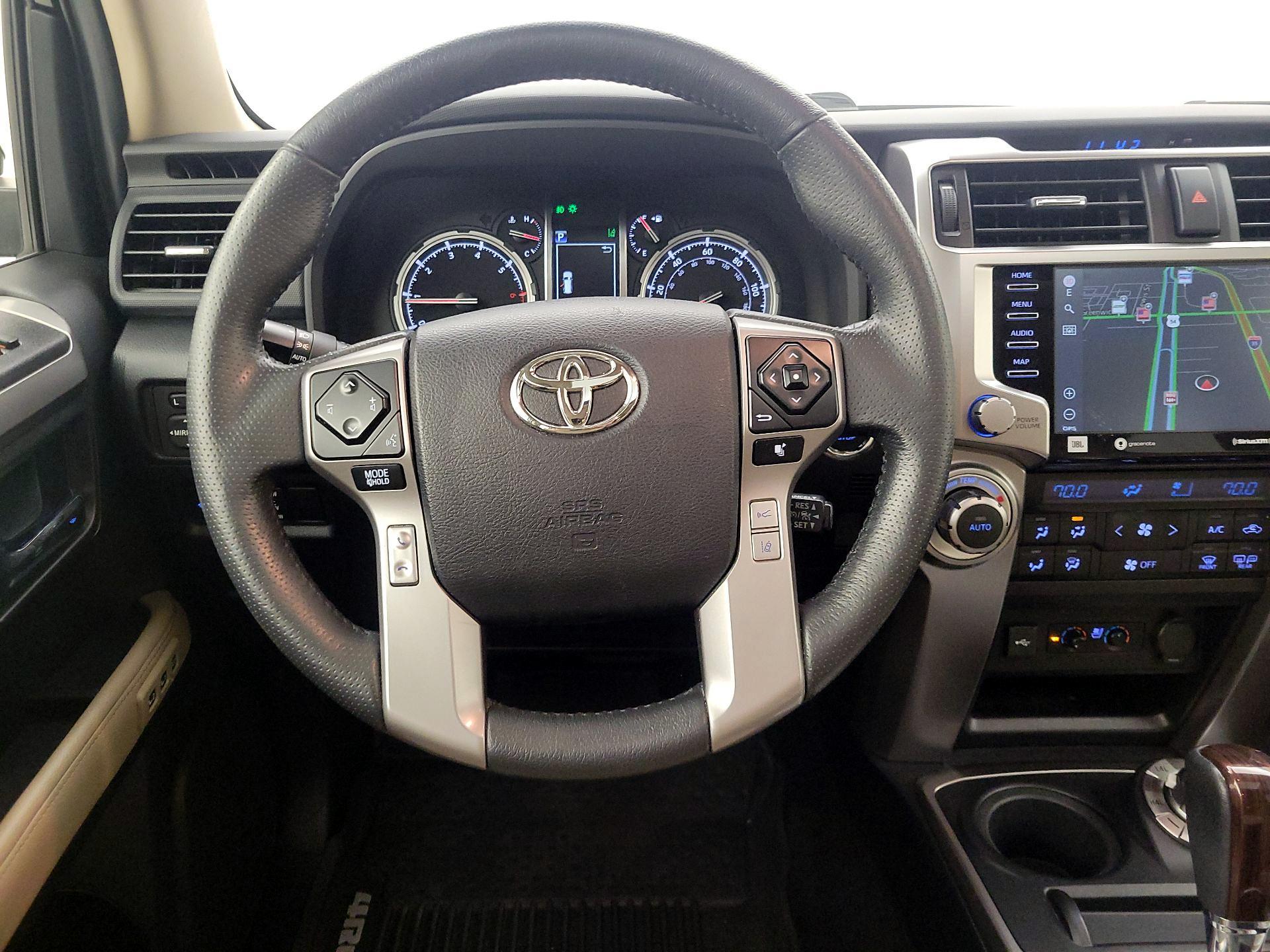 Thumbnail: 2020 Toyota 4Runner - 10