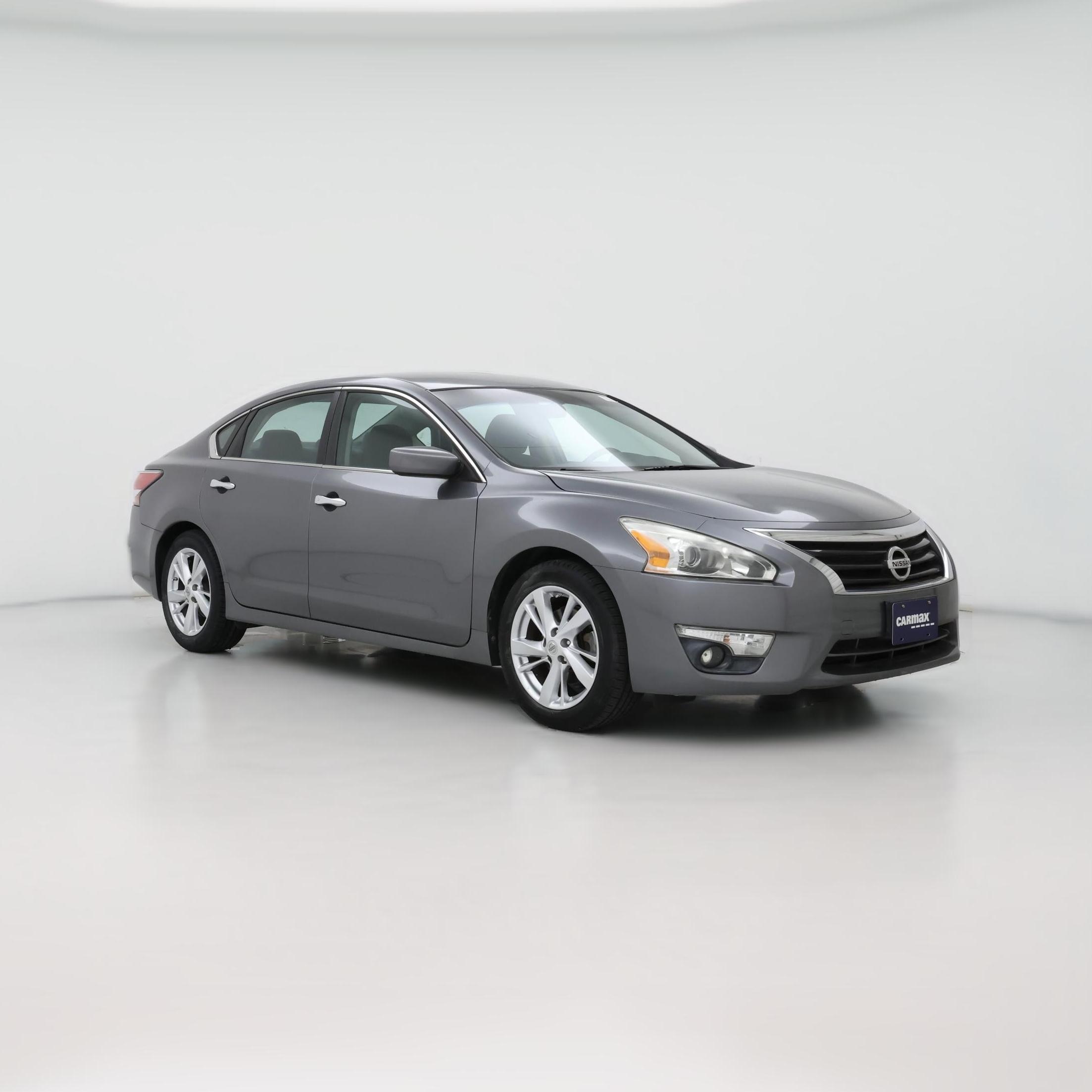 Thumbnail: 2015 Nissan Altima - 1