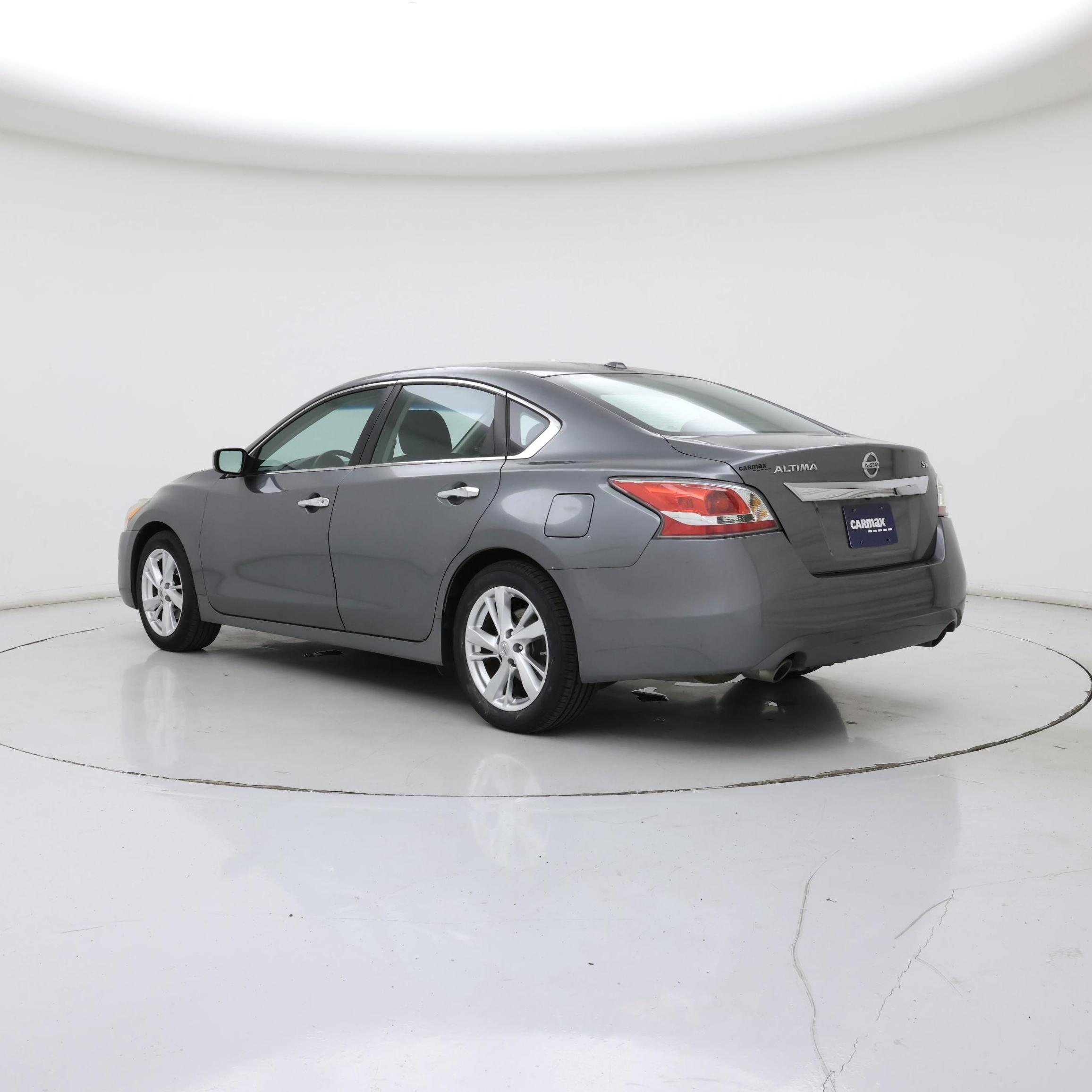Thumbnail: 2015 Nissan Altima - 2