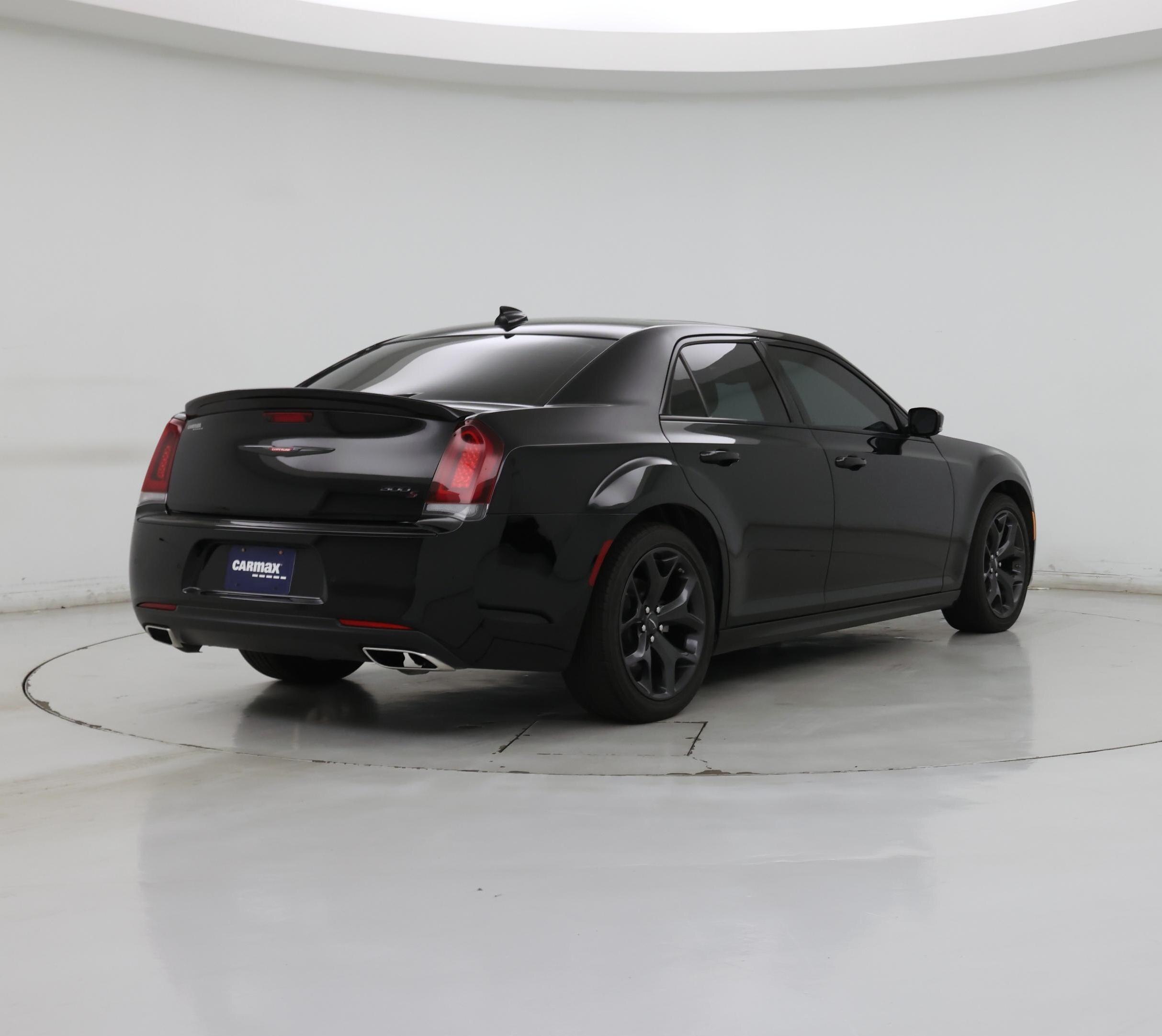 Thumbnail: 2023 Chrysler 300 - 8