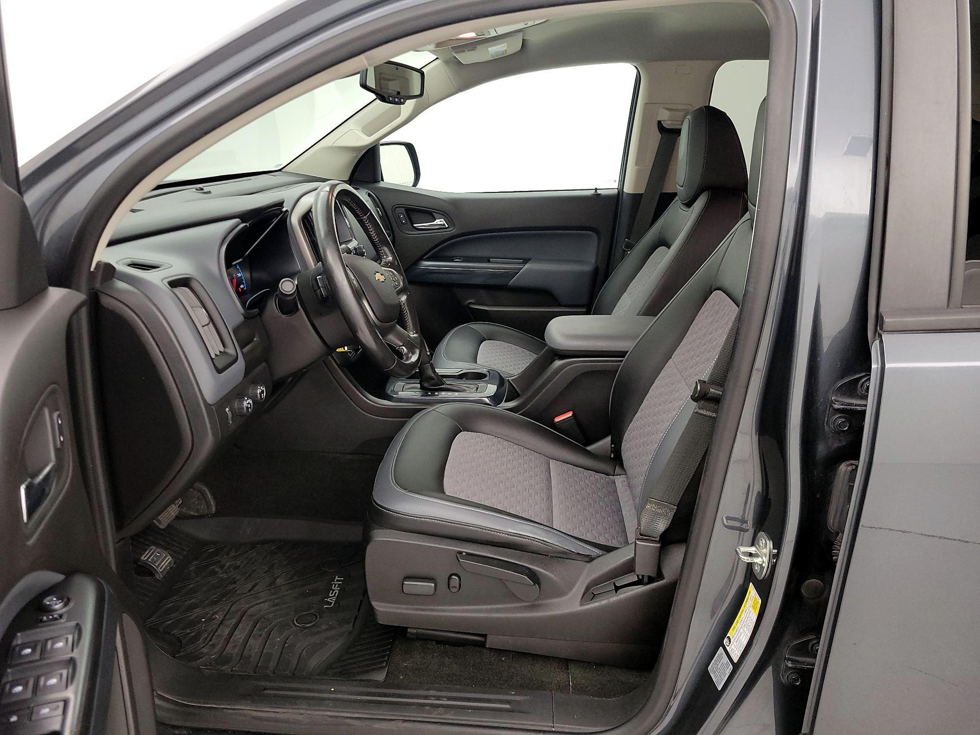 Thumbnail: 2016 Chevrolet Colorado - 11
