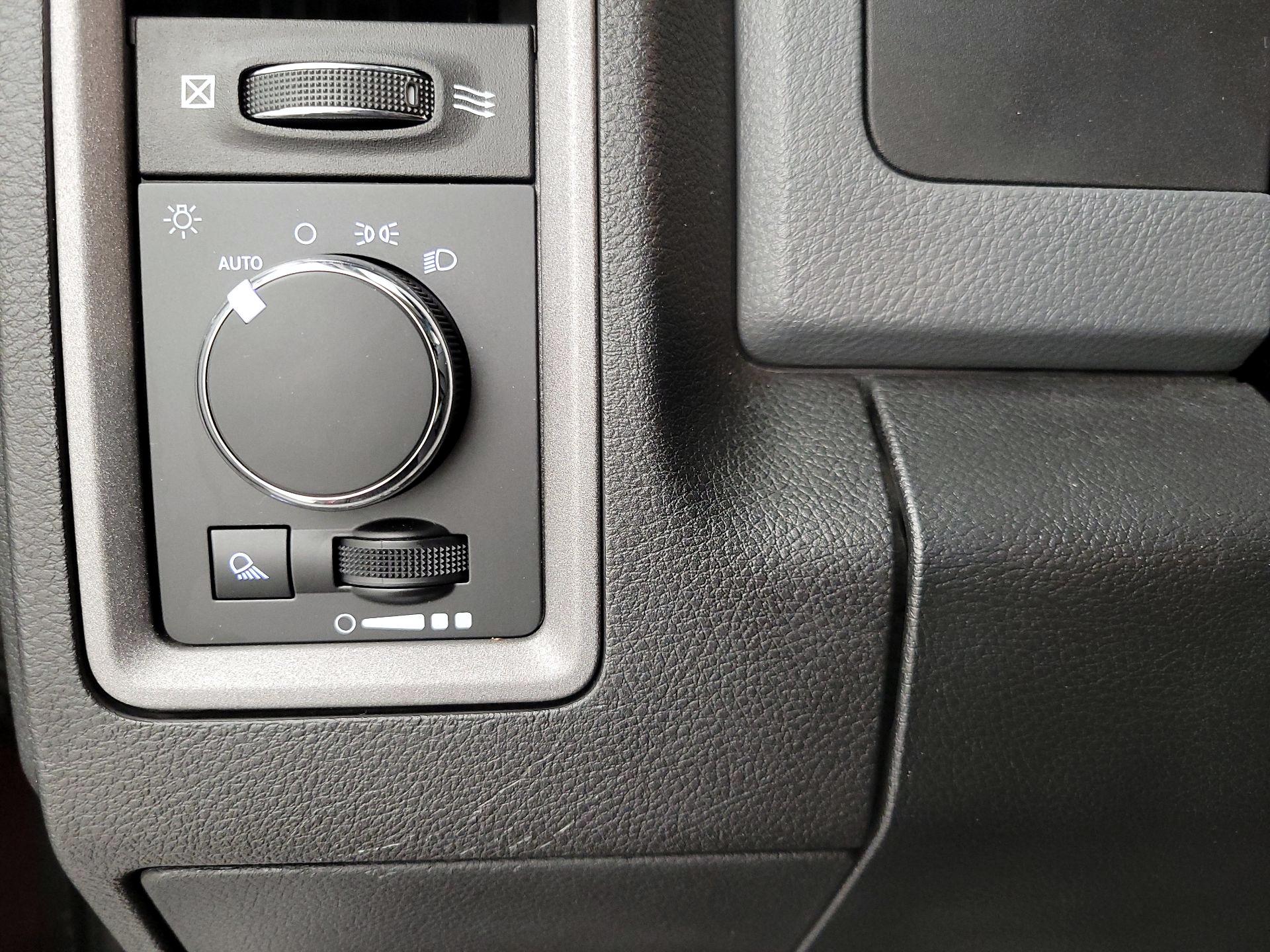 Thumbnail: 2018 RAM 1500 - 13
