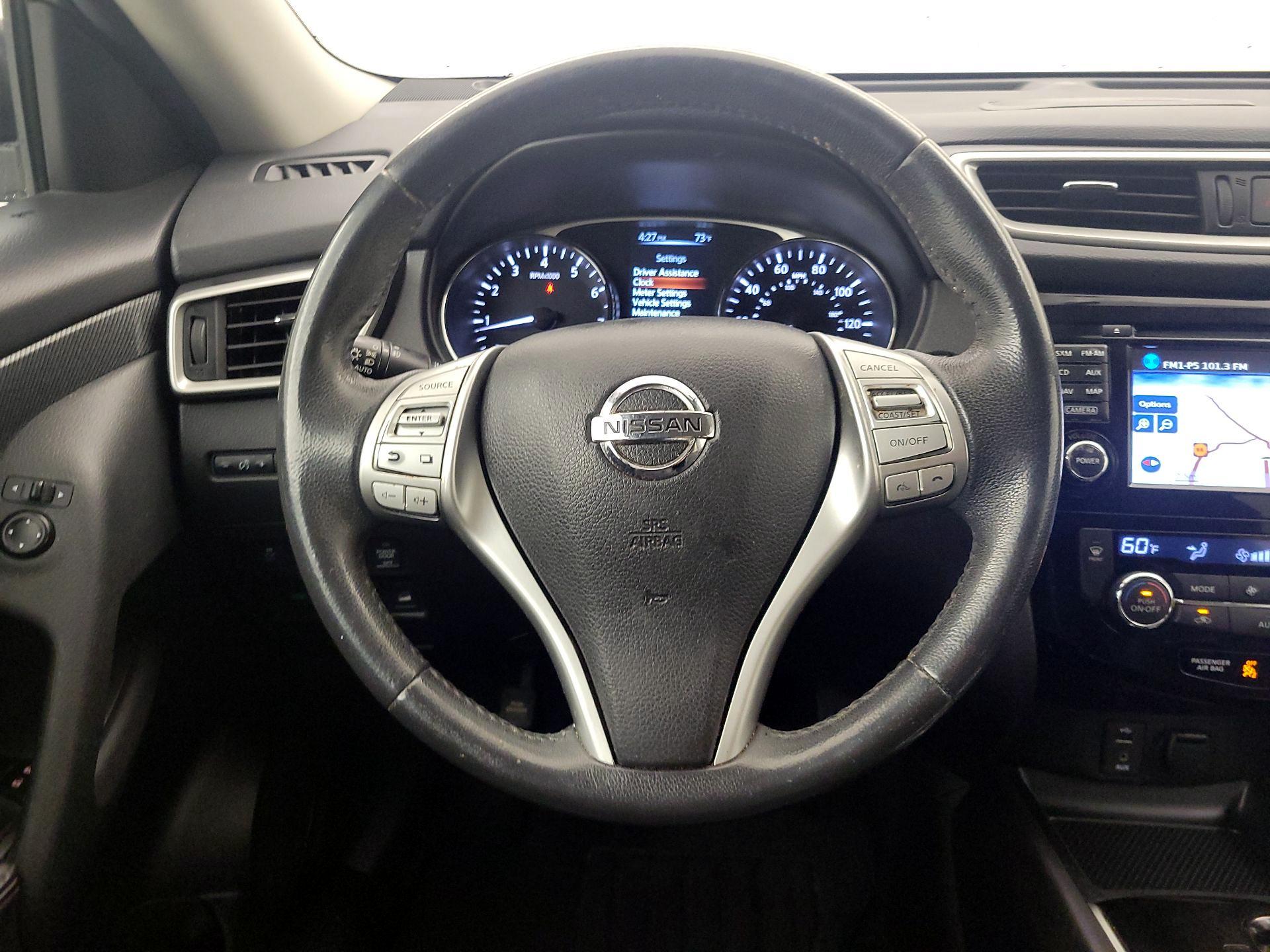 Thumbnail: 2016 Nissan Rogue - 10