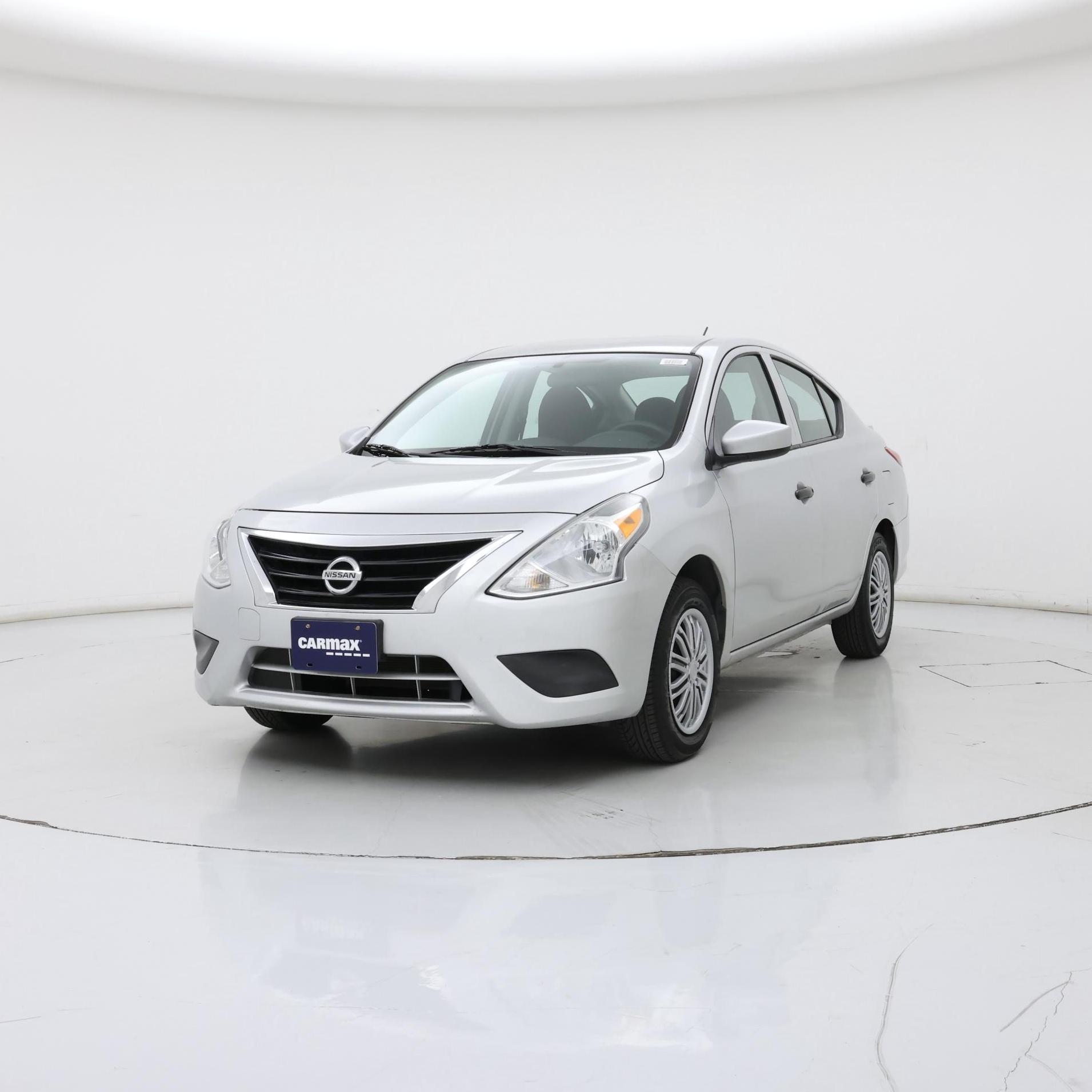 Thumbnail: 2017 Nissan Versa - 4