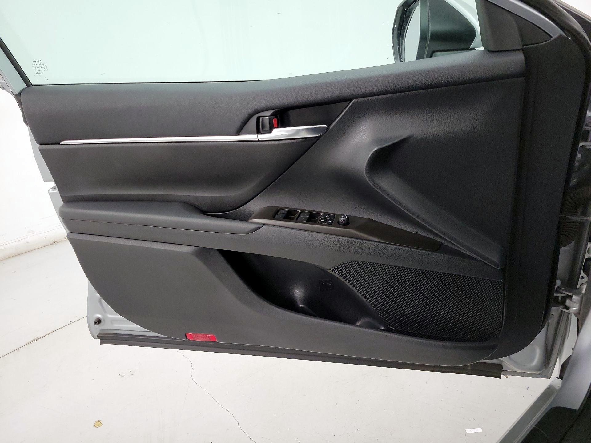 Thumbnail: 2024 Toyota Camry - 12