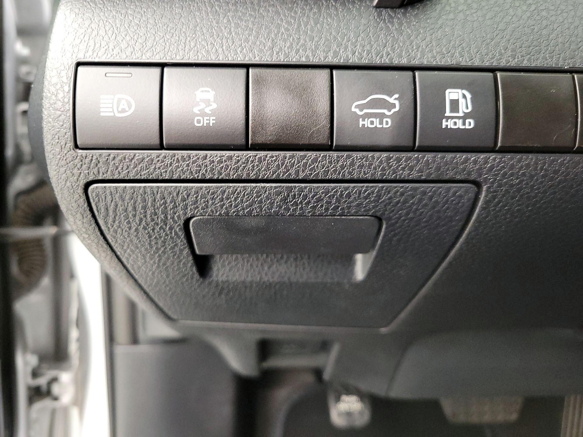 Thumbnail: 2024 Toyota Camry - 13