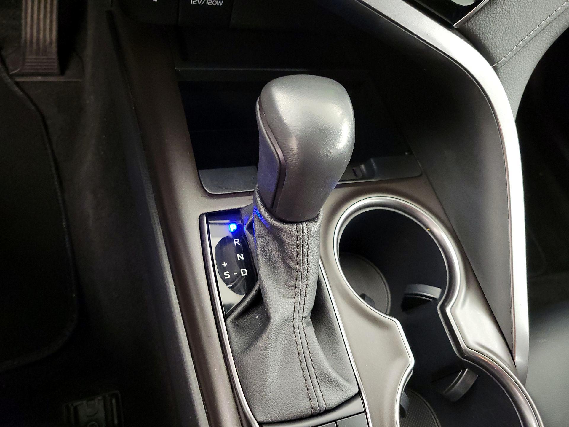 Thumbnail: 2024 Toyota Camry - 17