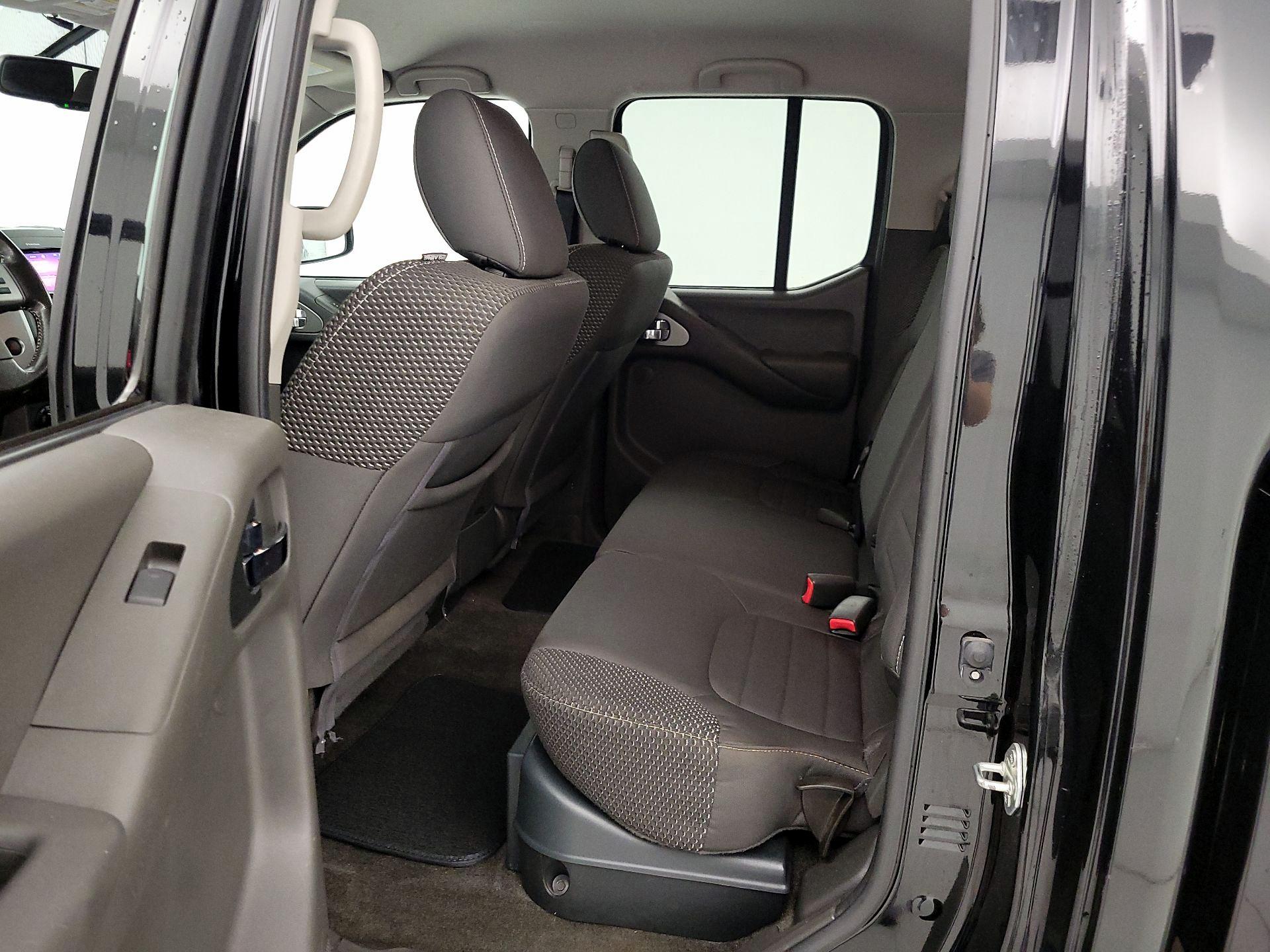 Thumbnail: 2018 Nissan Frontier - 18