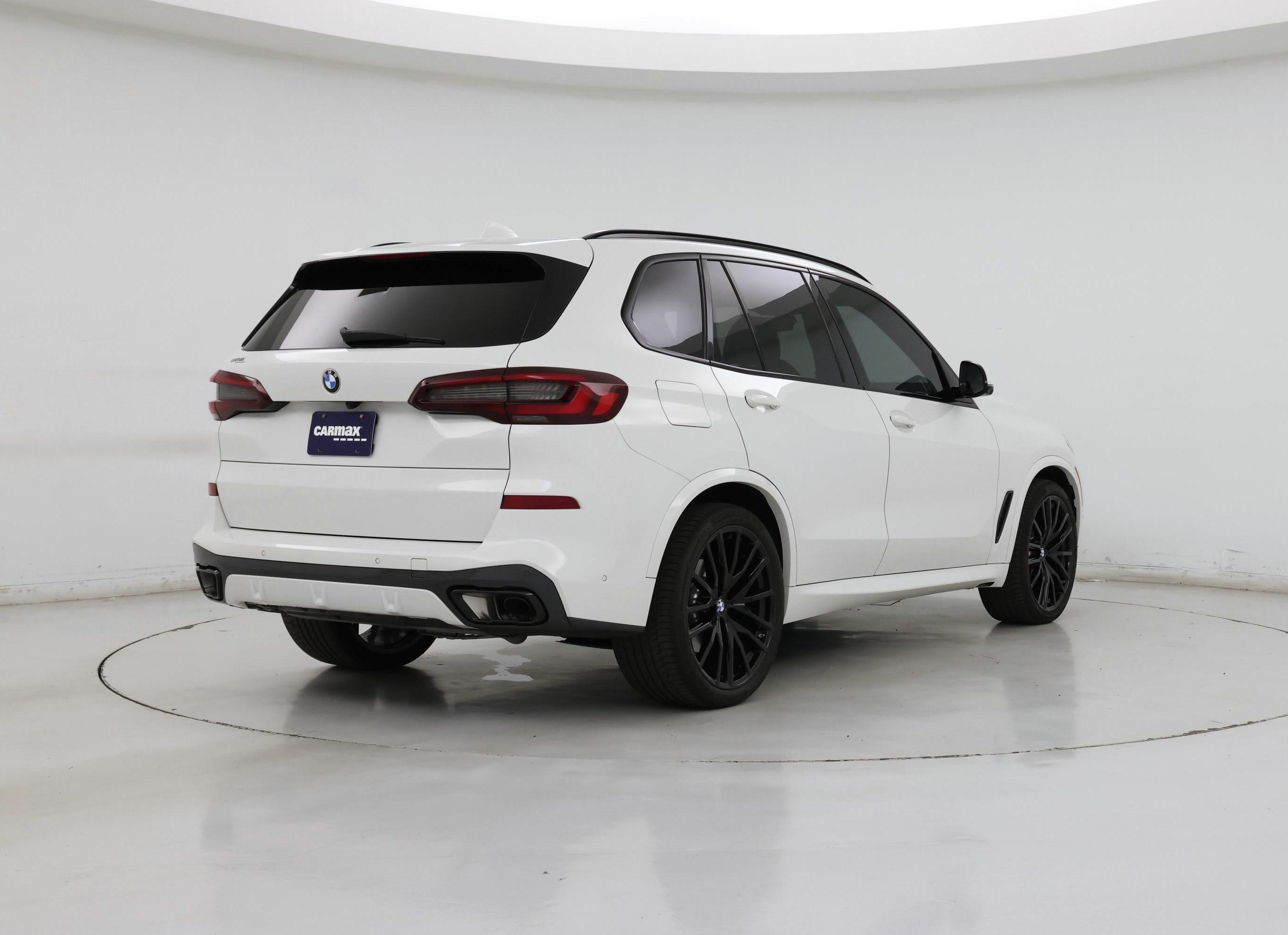 Thumbnail: 2023 BMW X5 - 8