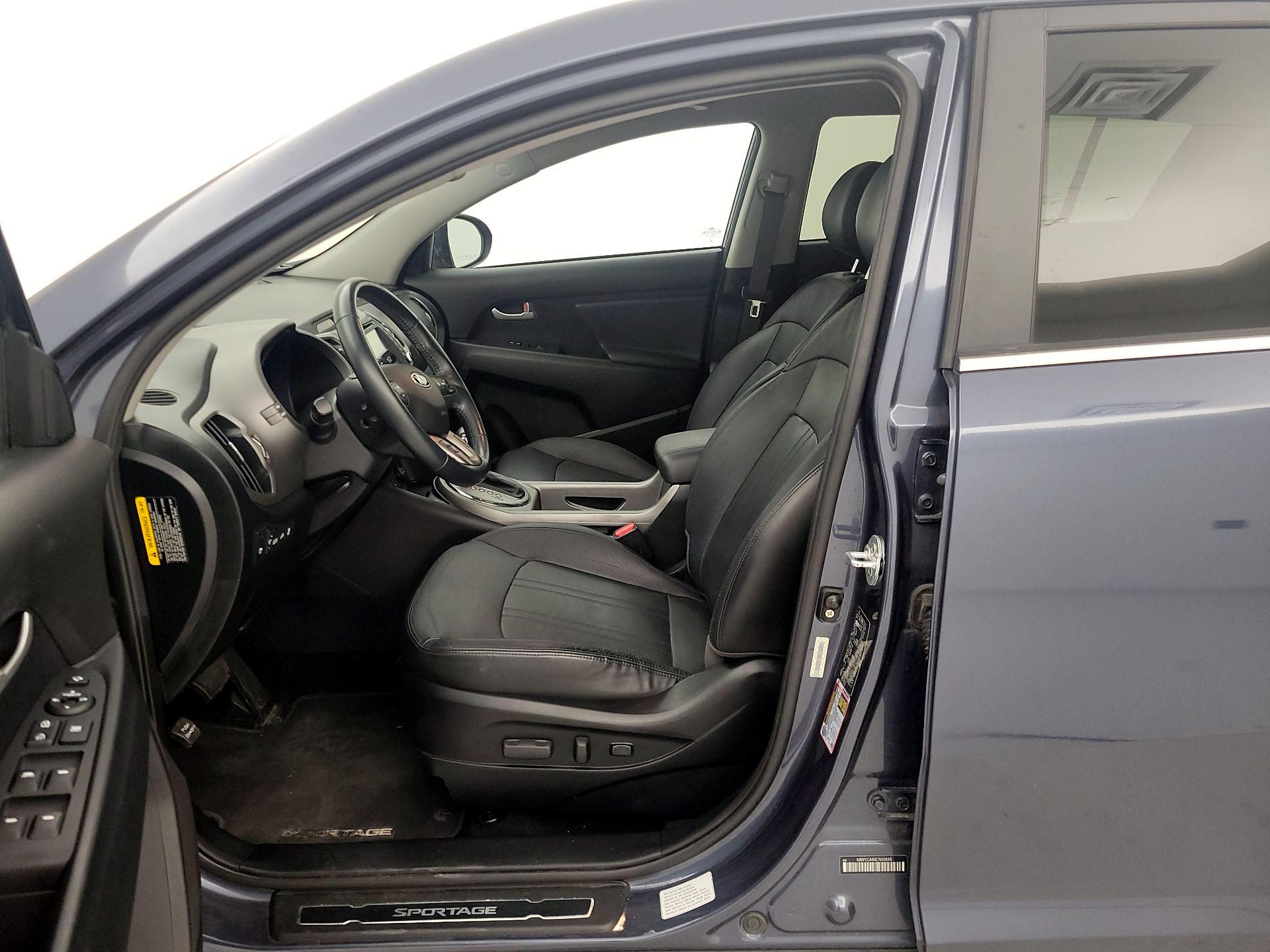 Thumbnail: 2014 Kia Sportage - 11