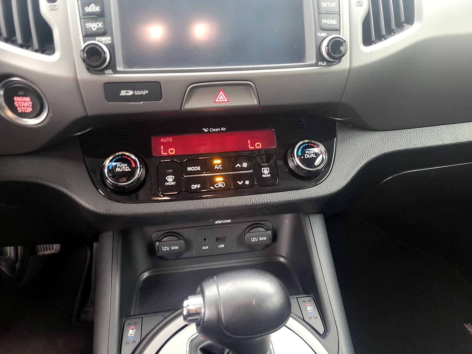 Thumbnail: 2014 Kia Sportage - 17