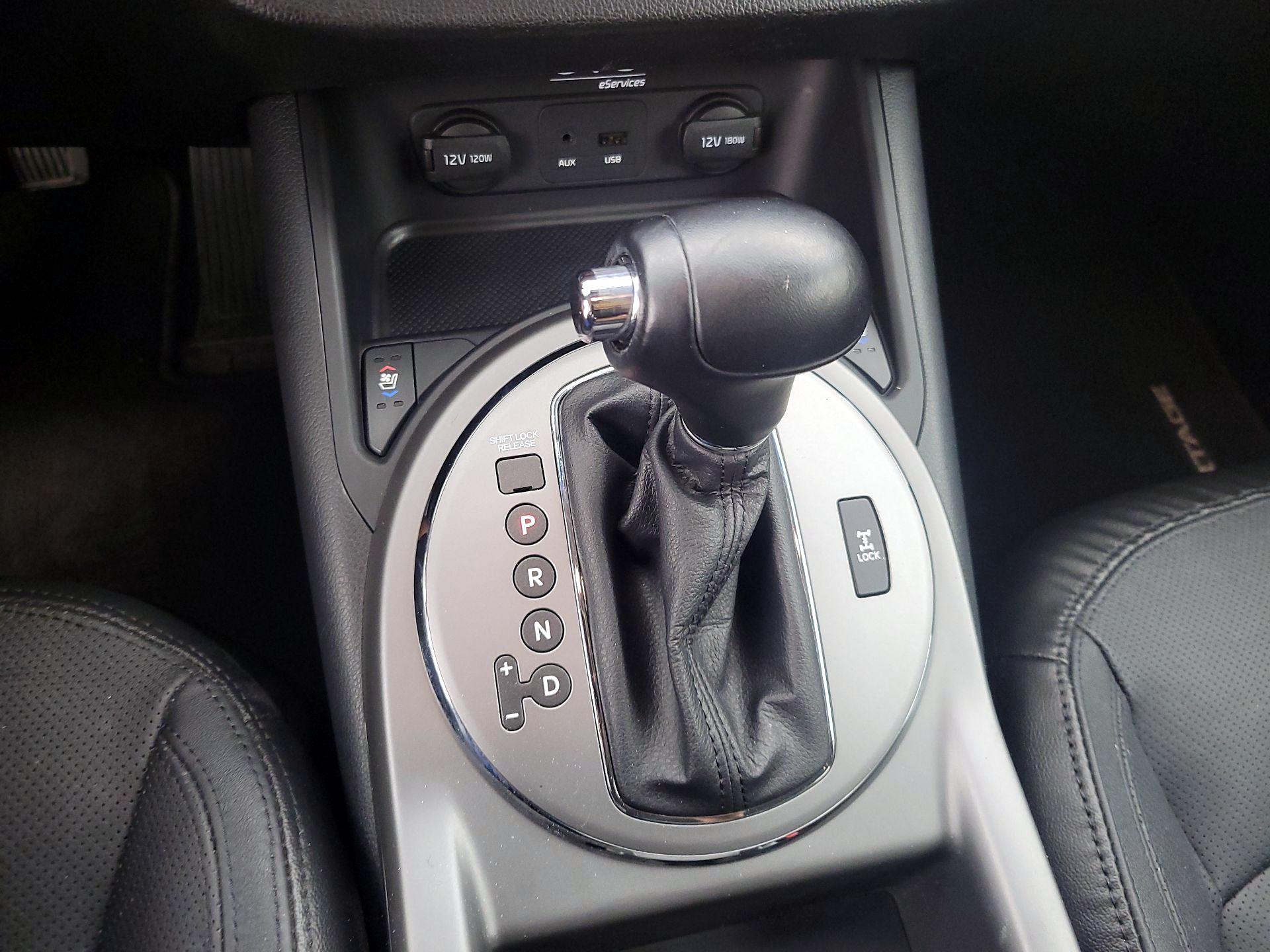 Thumbnail: 2014 Kia Sportage - 18