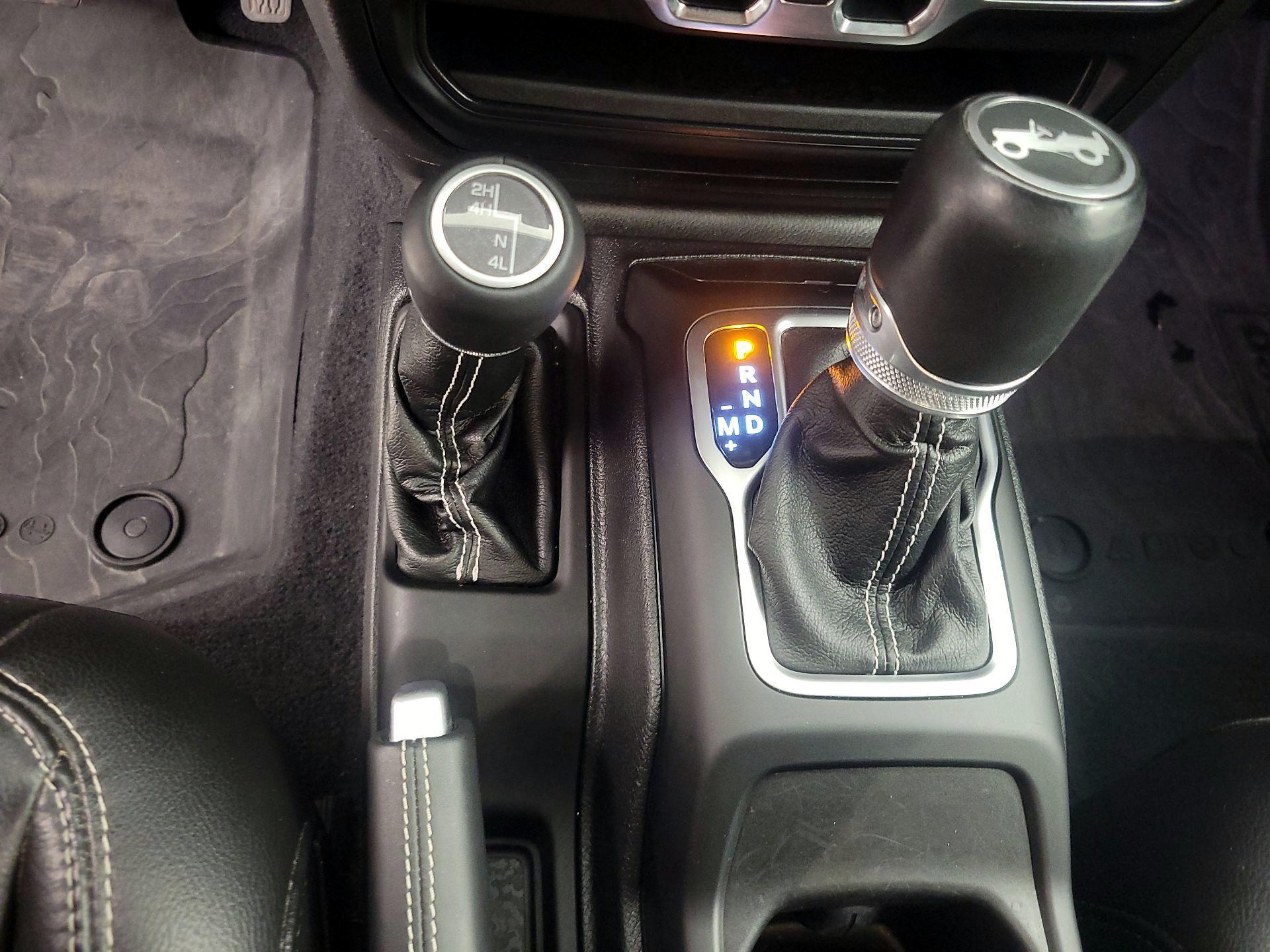 Thumbnail: 2019 Jeep Wrangler - 18