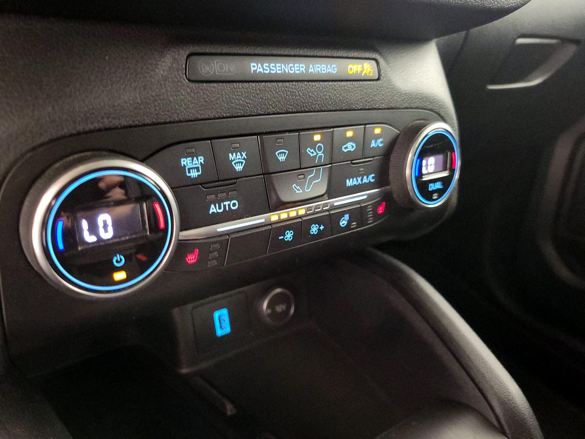 Thumbnail: 2020 Ford Escape - 15