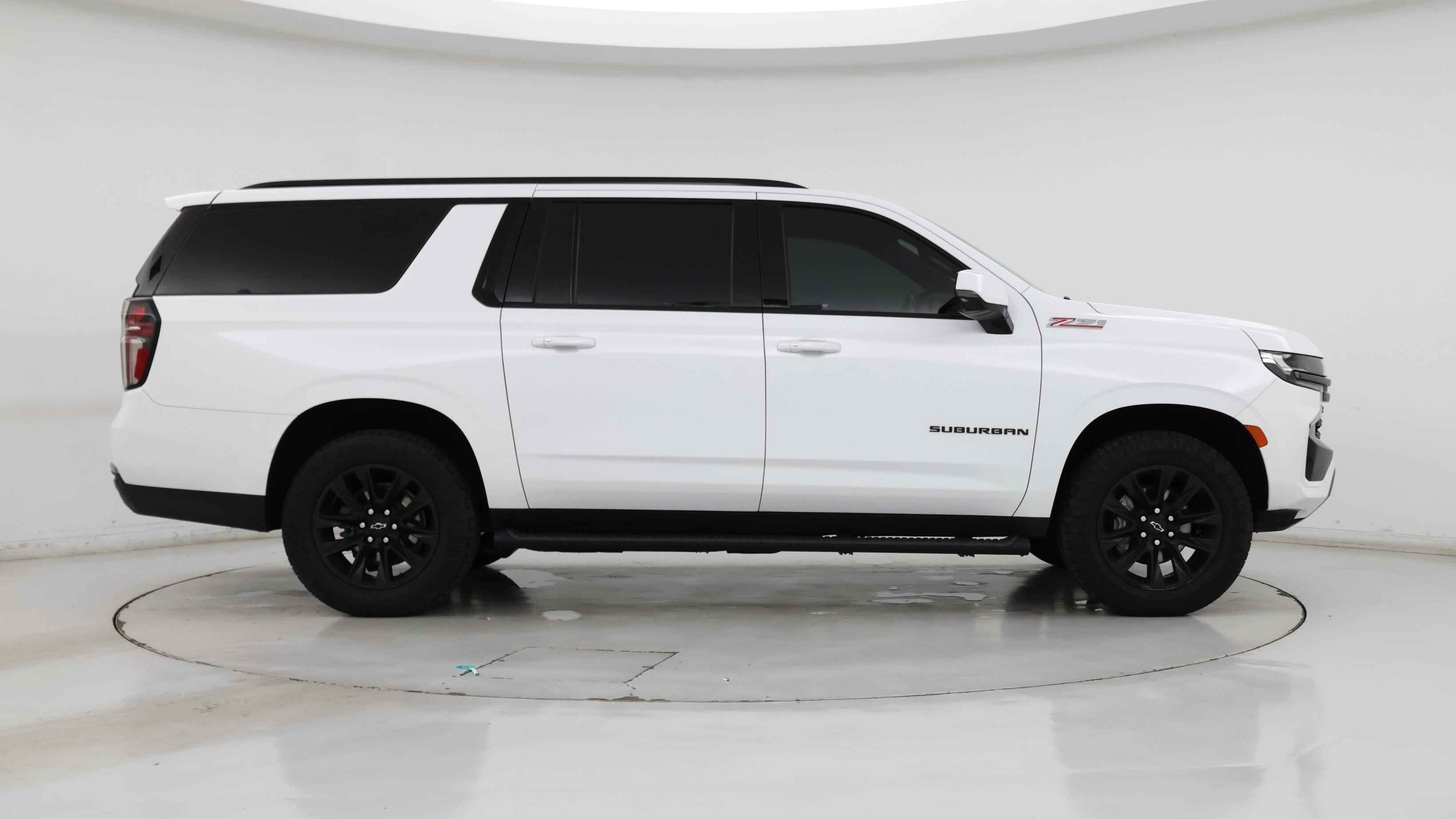 Thumbnail: 2022 Chevrolet Suburban - 7