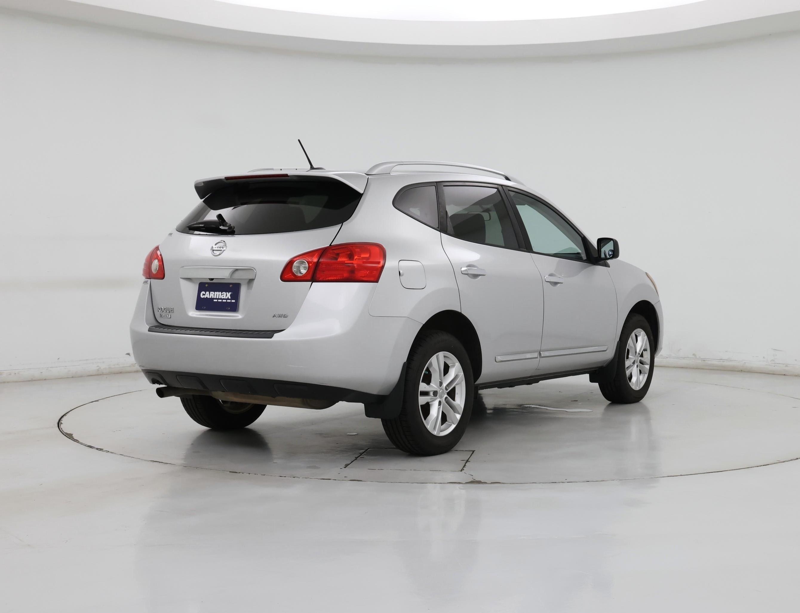 Thumbnail: 2015 Nissan Rogue - 8