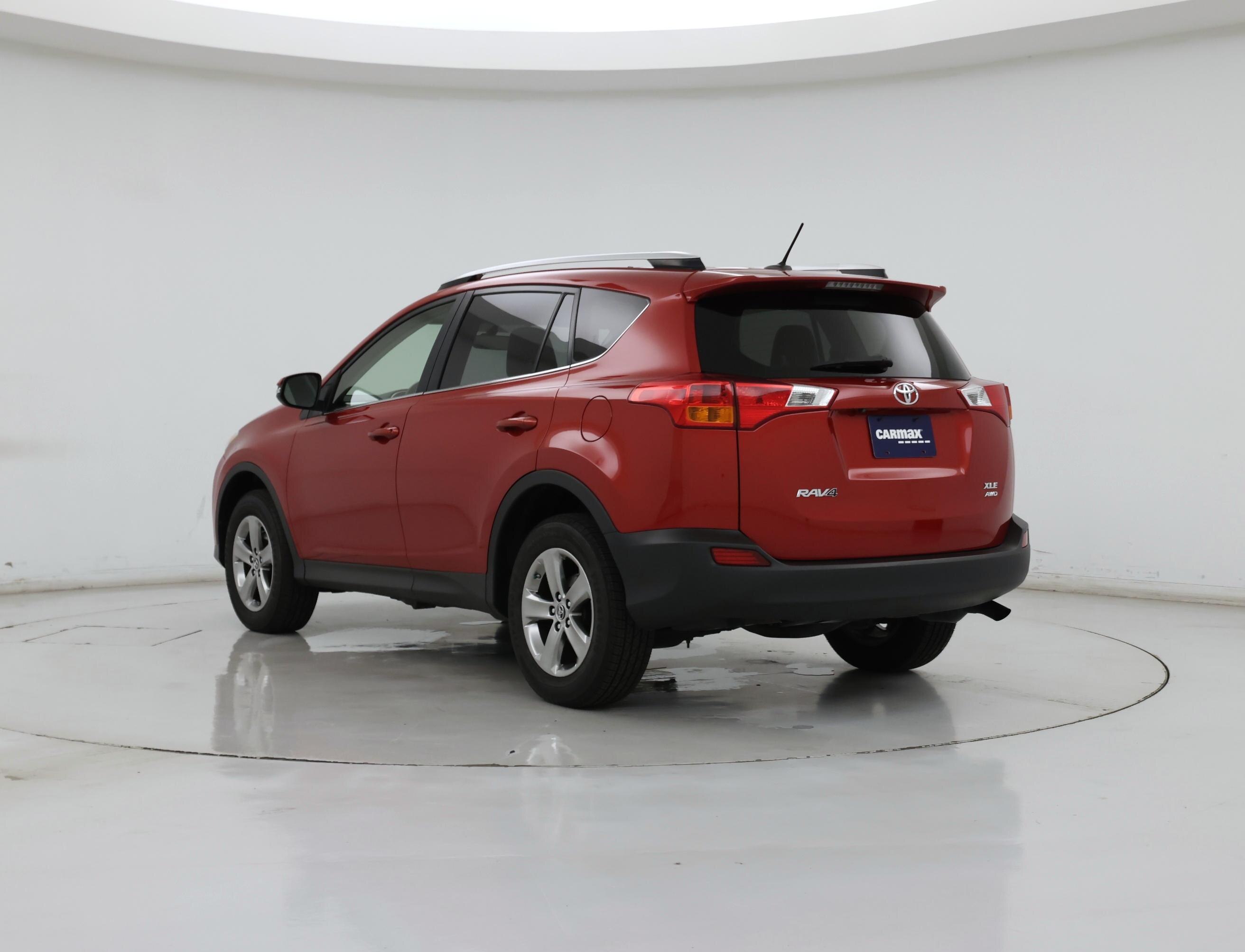 Thumbnail: 2015 Toyota RAV4 - 2