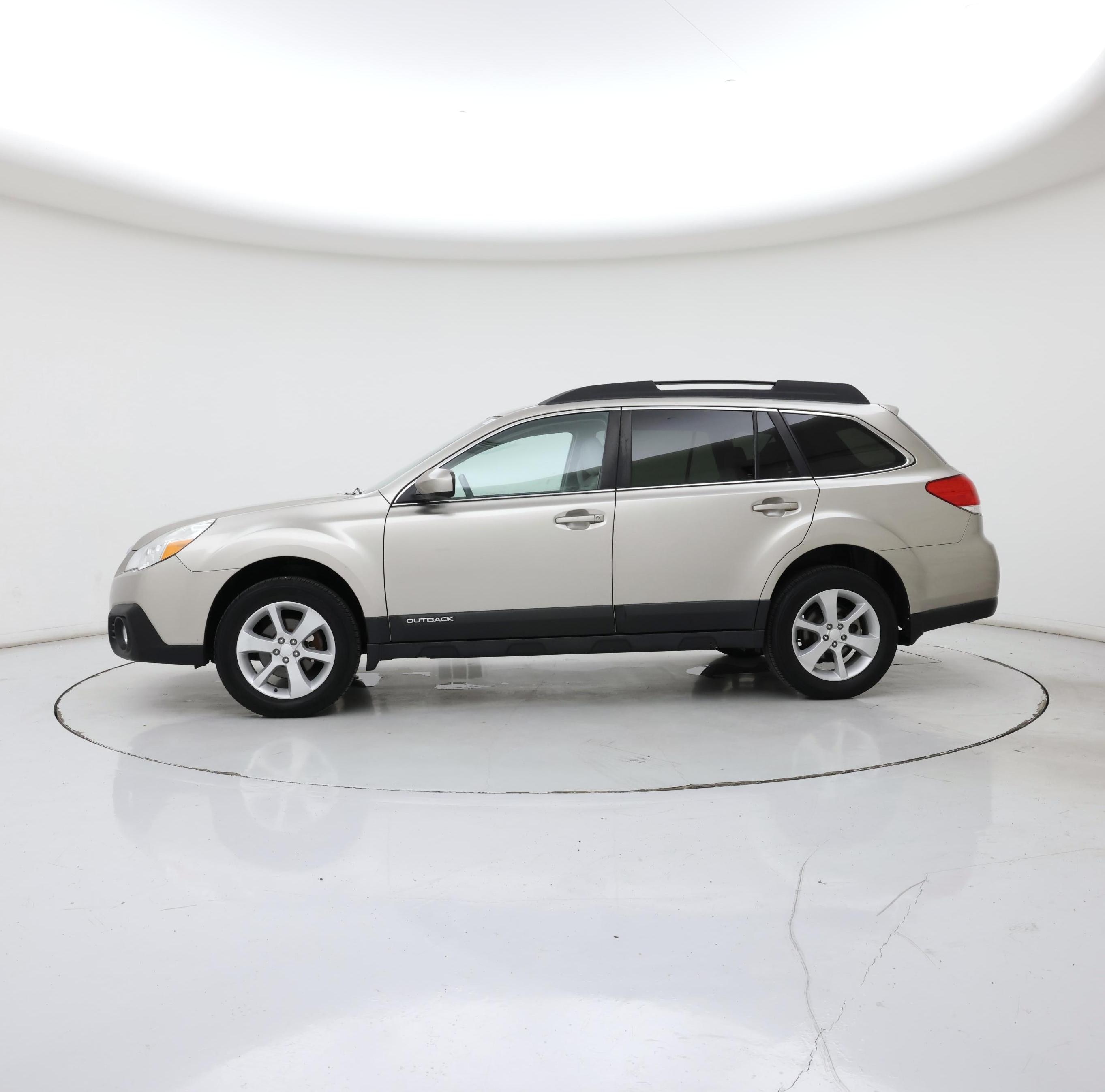 Thumbnail: 2014 Subaru Outback - 3