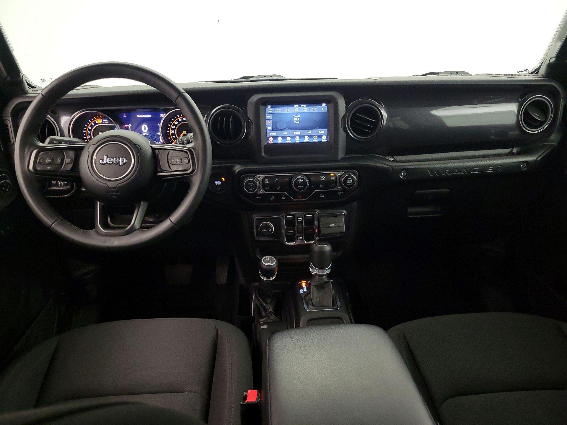 Thumbnail: 2022 Jeep Wrangler - 9