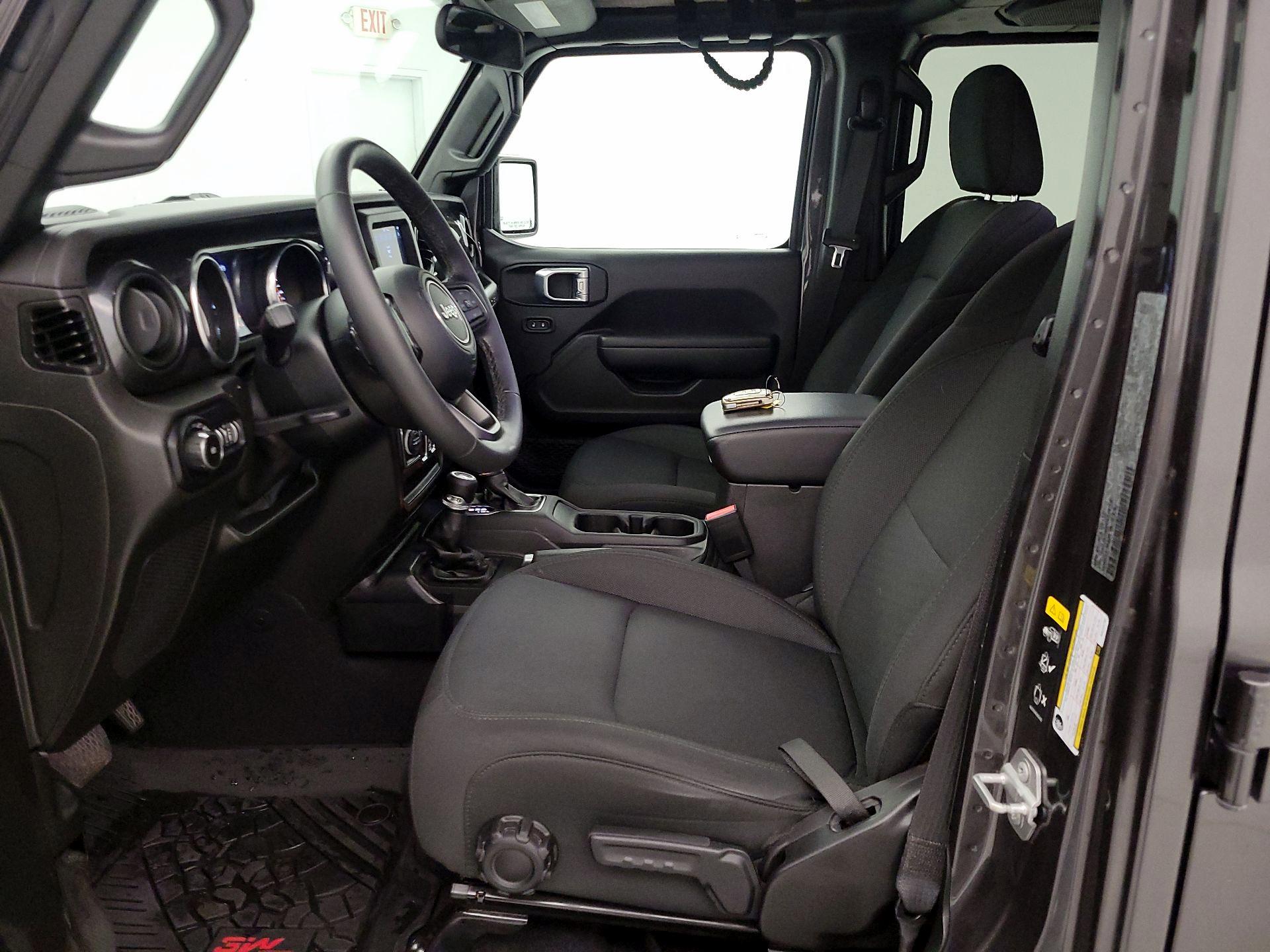 Thumbnail: 2022 Jeep Wrangler - 11