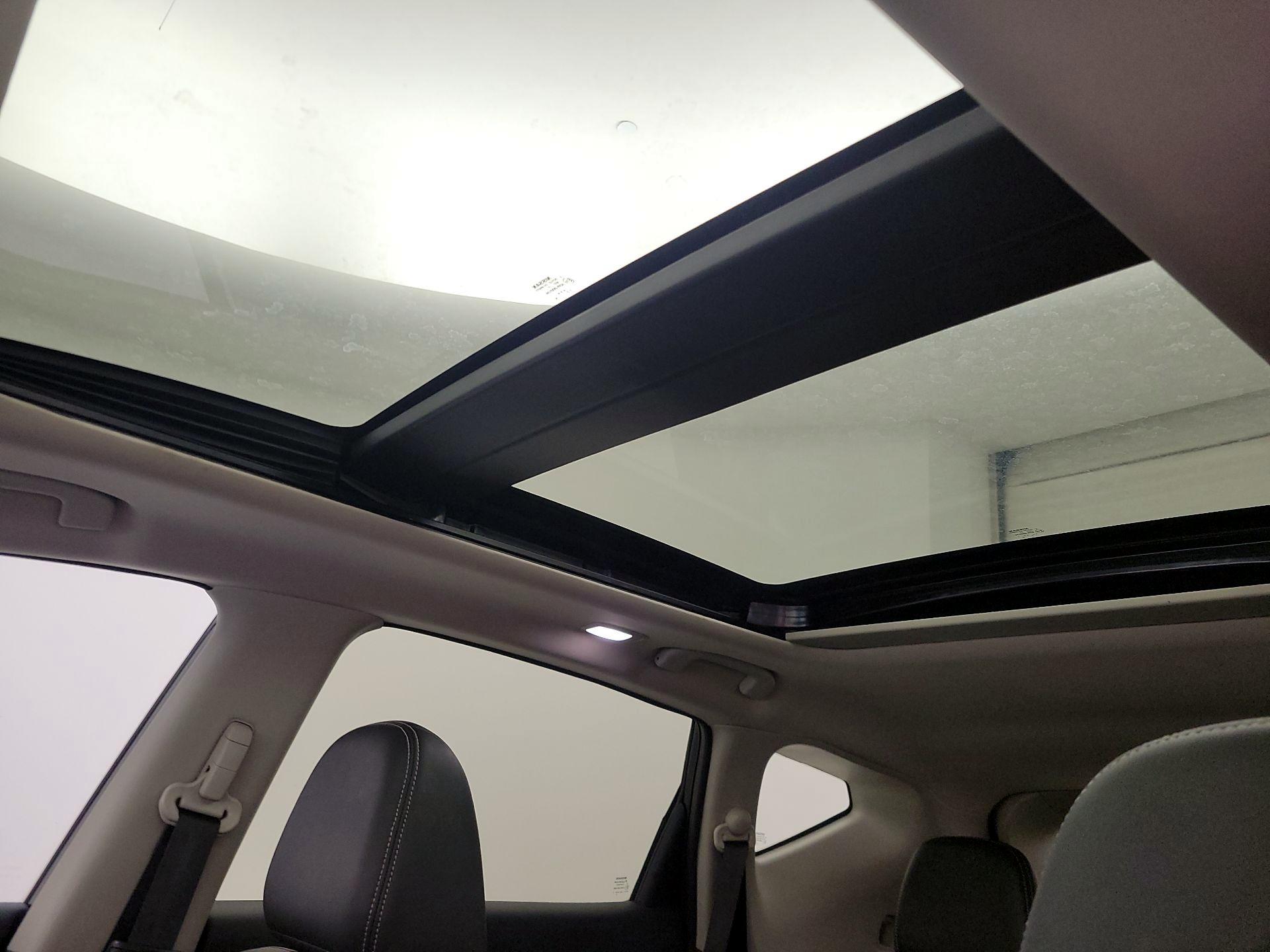 Thumbnail: 2017 Nissan Murano - 20