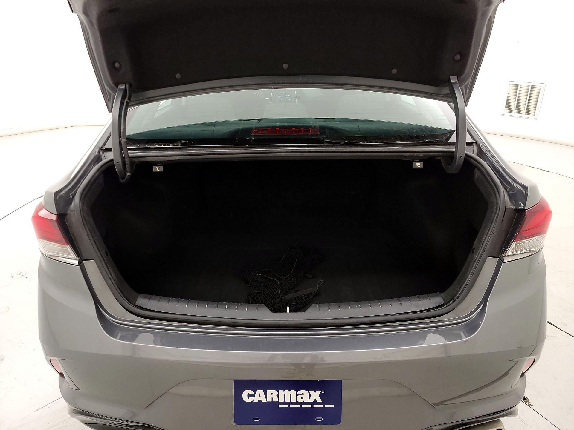 Thumbnail: 2019 Hyundai Sonata - 20