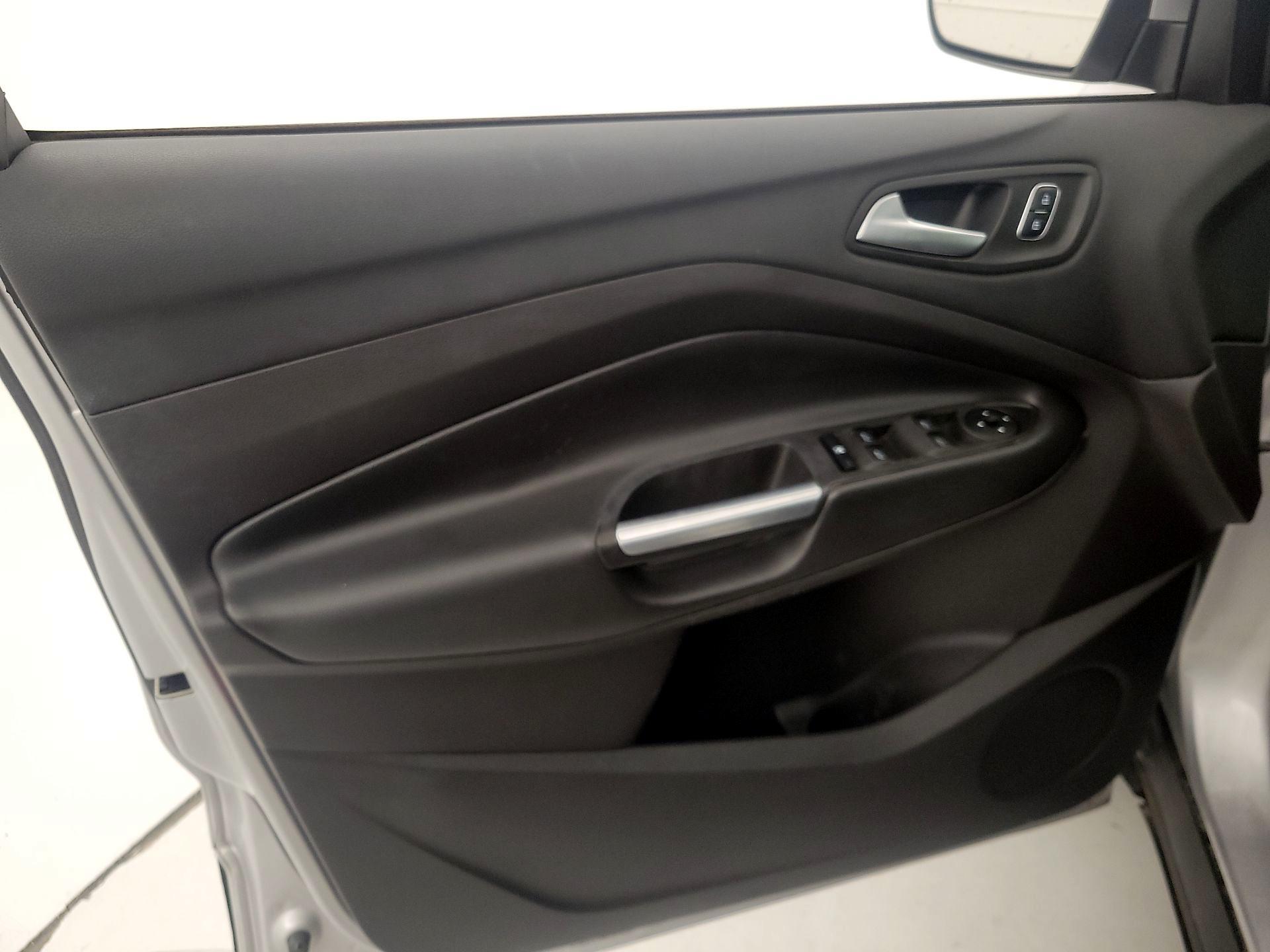 Thumbnail: 2018 Ford Escape - 12