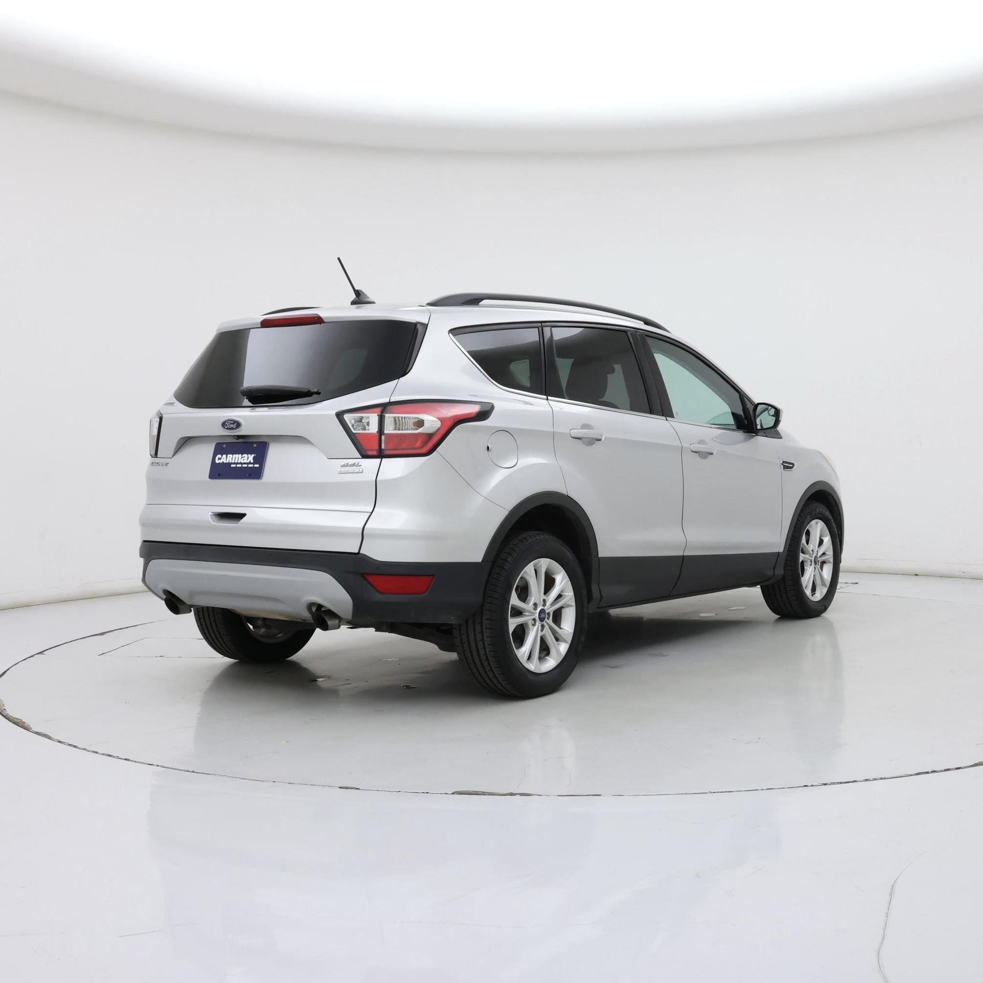 Thumbnail: 2018 Ford Escape - 8