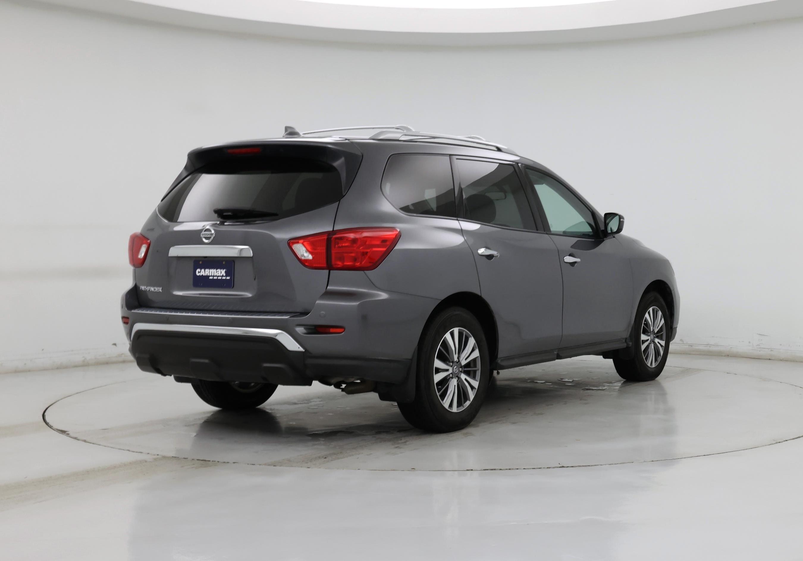 Thumbnail: 2020 Nissan Pathfinder - 8