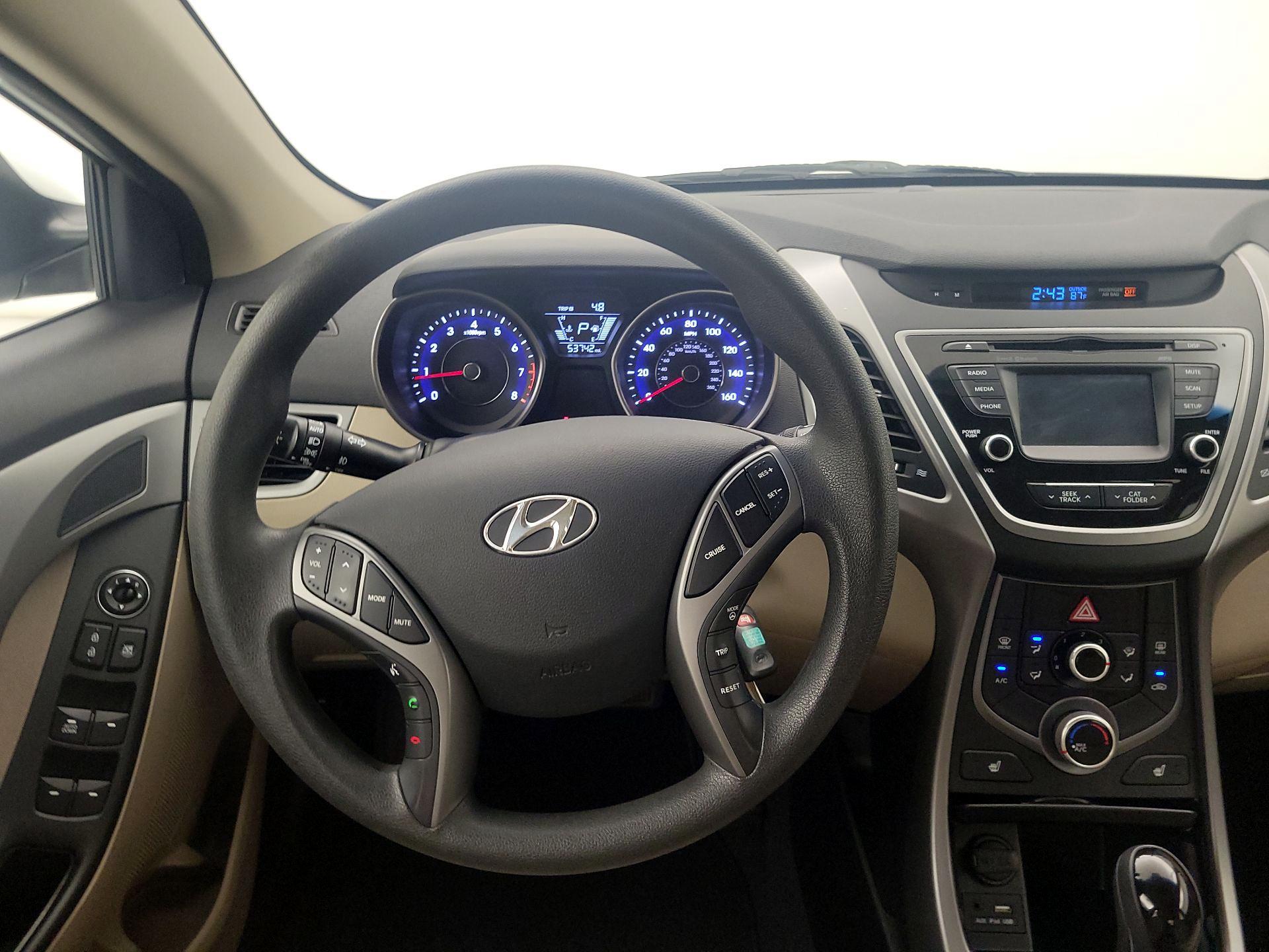 Thumbnail: 2014 Hyundai Elantra - 10