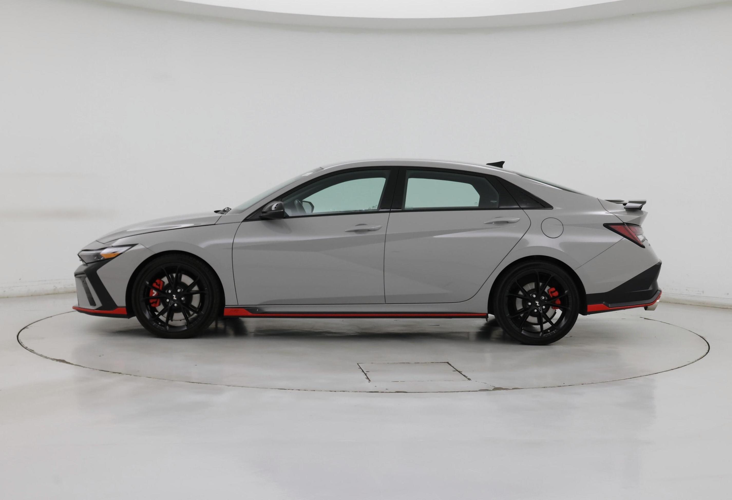 Thumbnail: 2024 Hyundai Elantra - 3