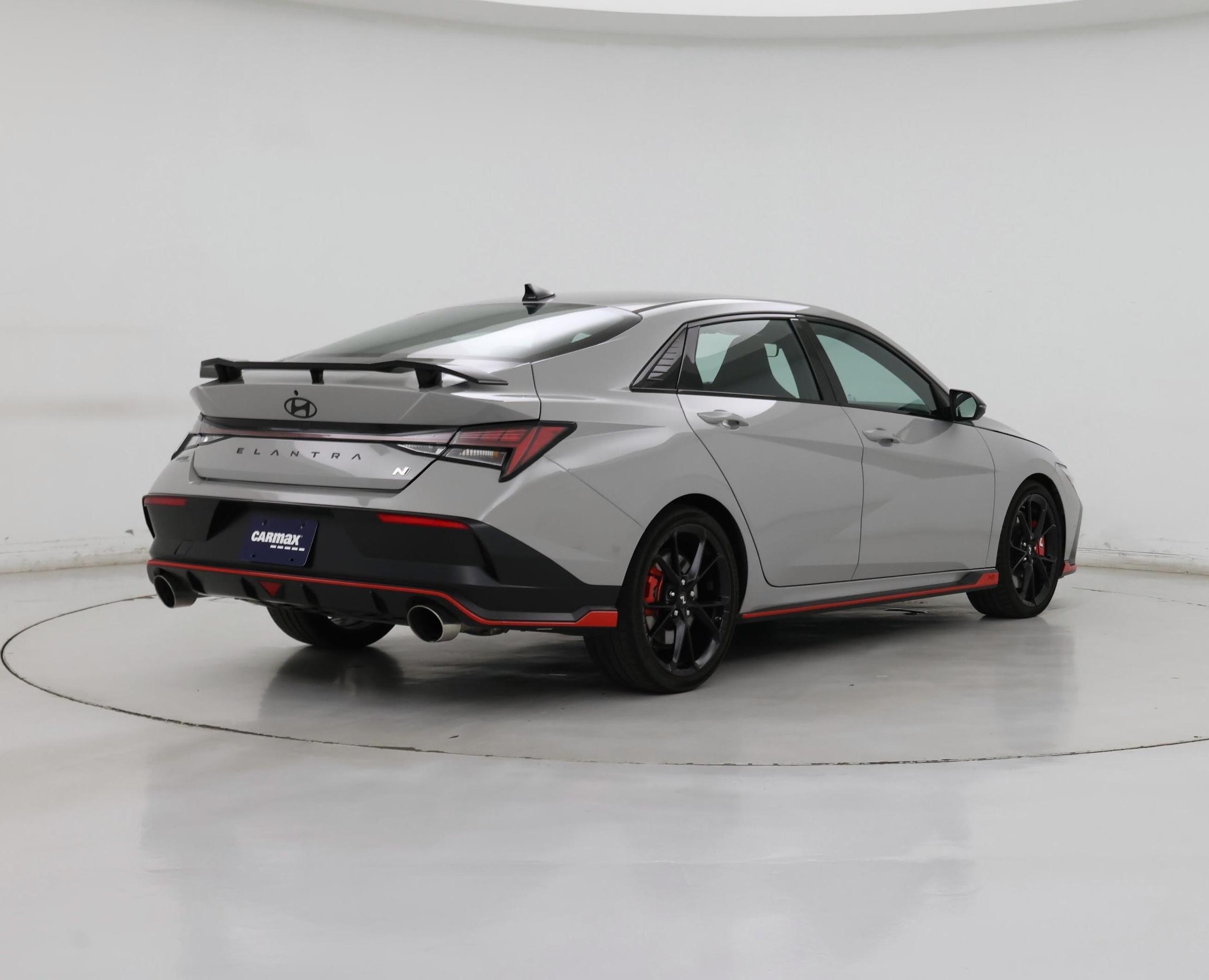 Thumbnail: 2024 Hyundai Elantra - 8