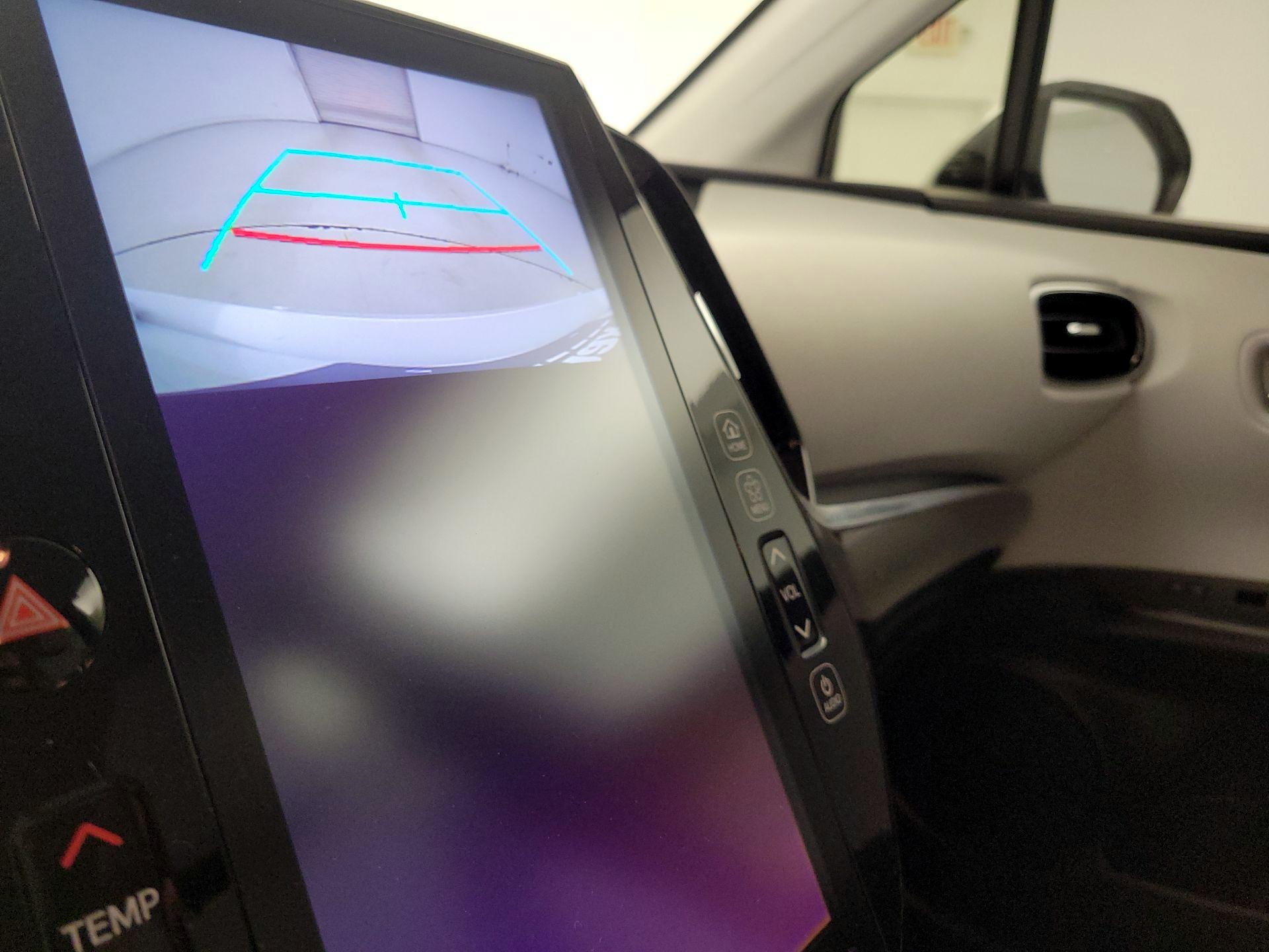 Thumbnail: 2022 Toyota Prius Prime - 15