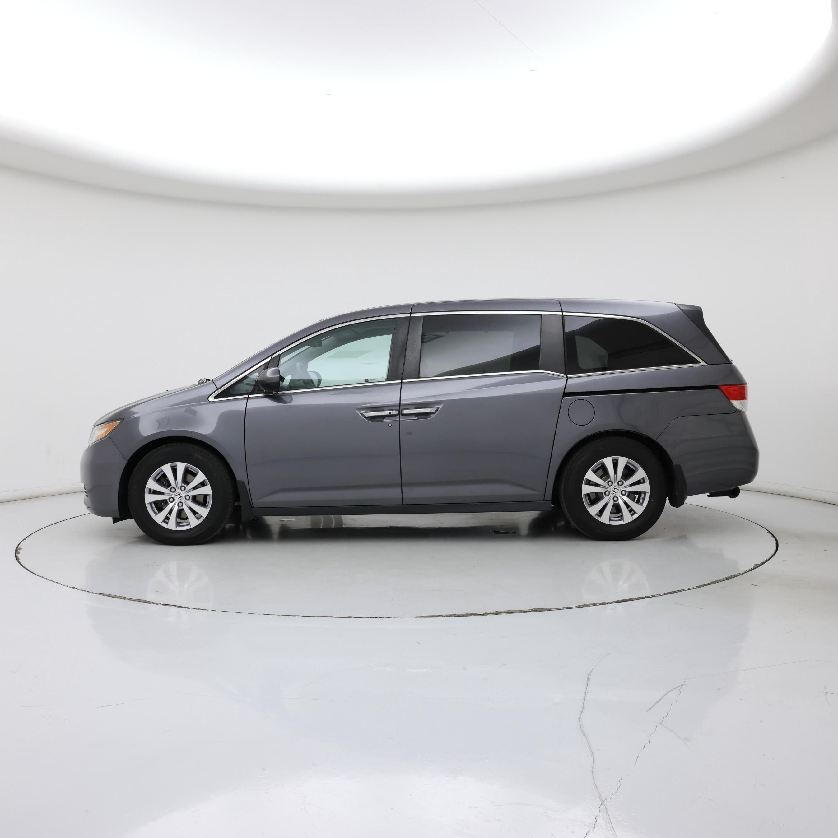 Thumbnail: 2016 Honda Odyssey - 3
