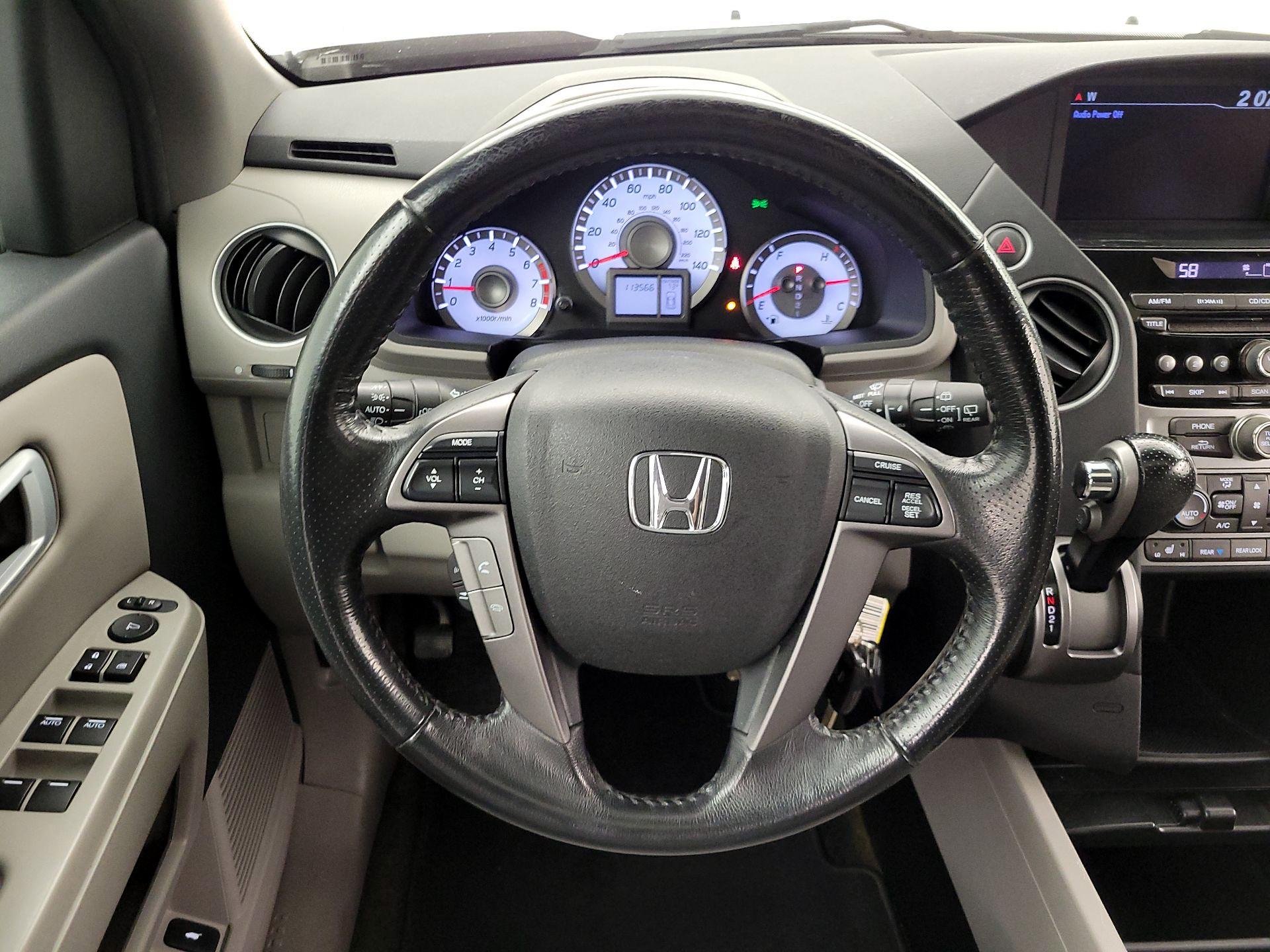Thumbnail: 2014 Honda Pilot - 10
