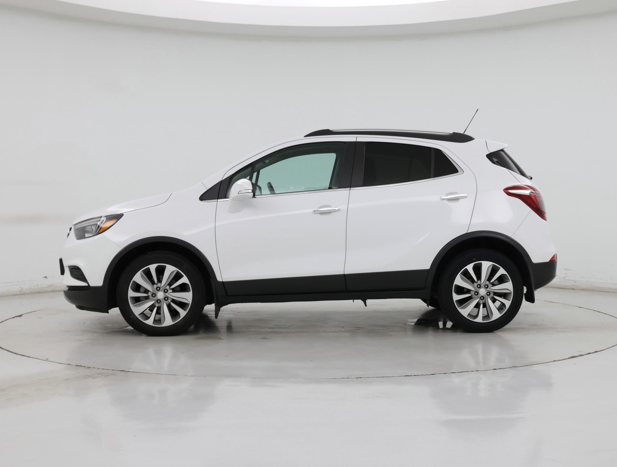 Thumbnail: 2018 Buick Encore - 3
