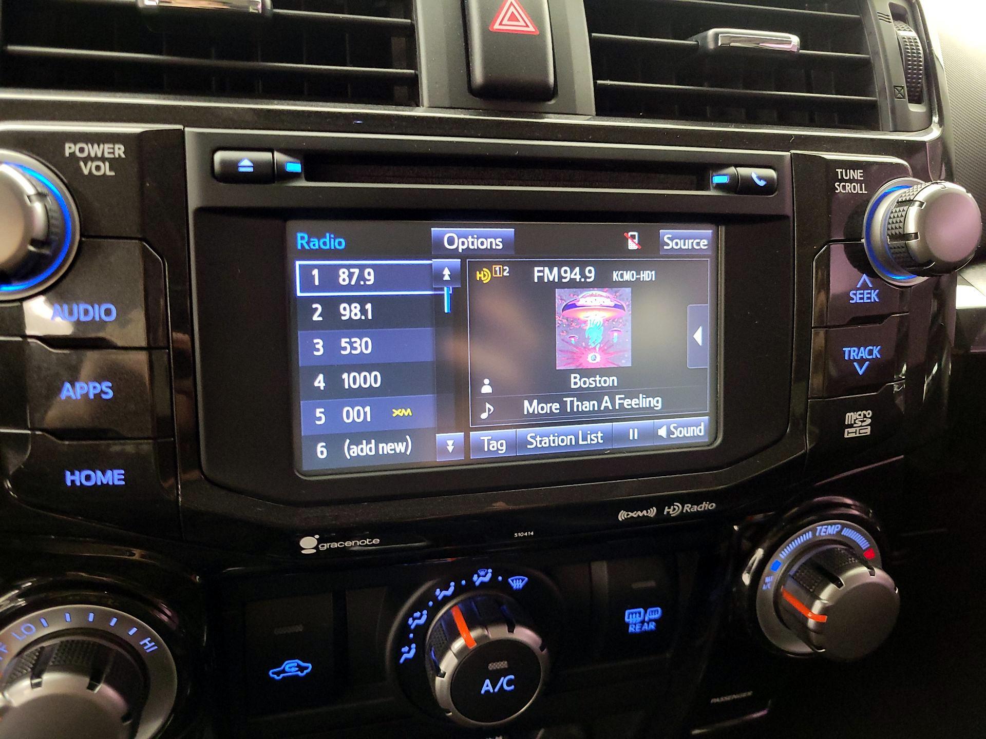 Thumbnail: 2019 Toyota 4Runner - 15