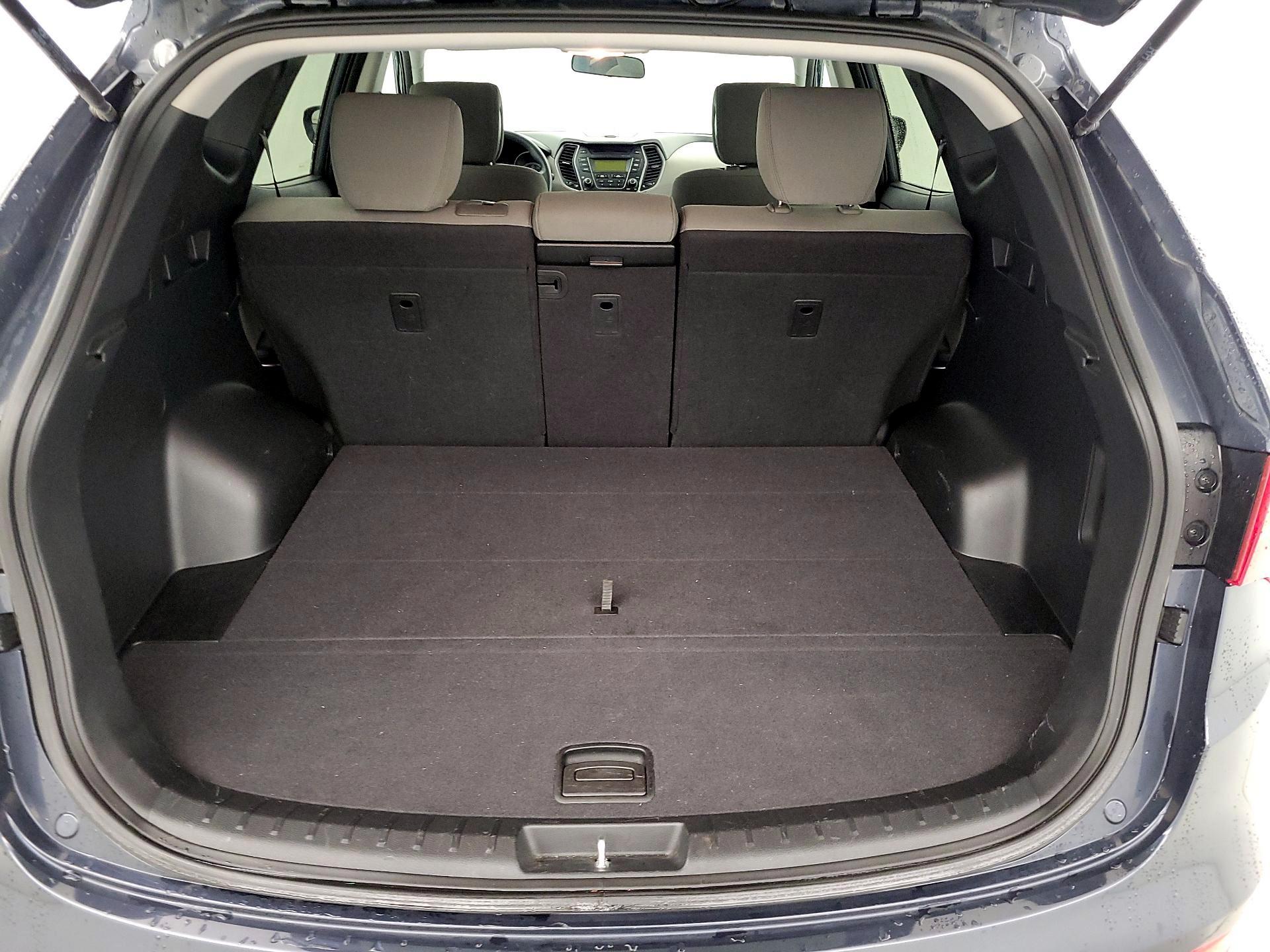 Thumbnail: 2015 Hyundai Santa Fe - 19