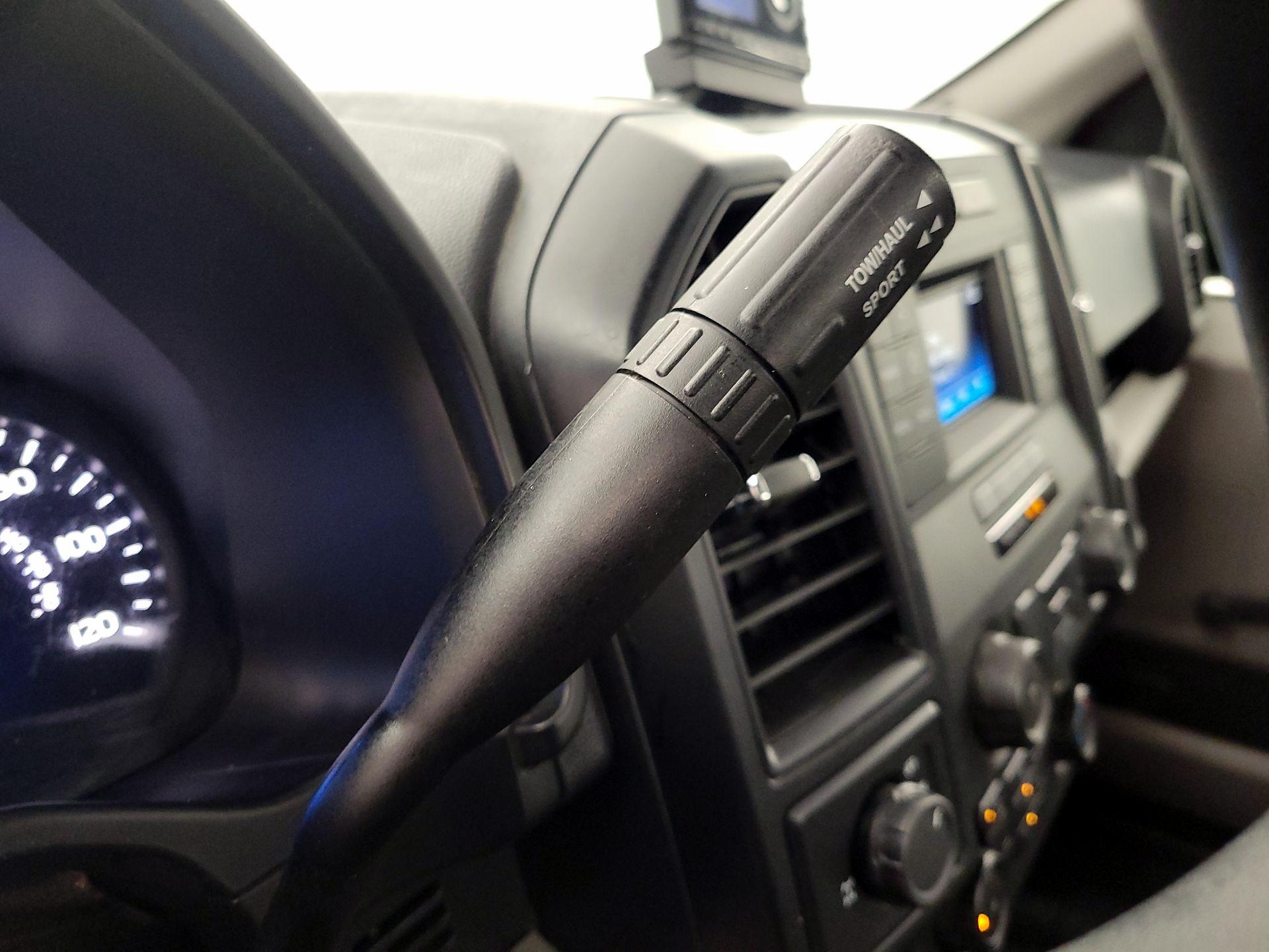 Thumbnail: 2016 Ford F-150 - 16