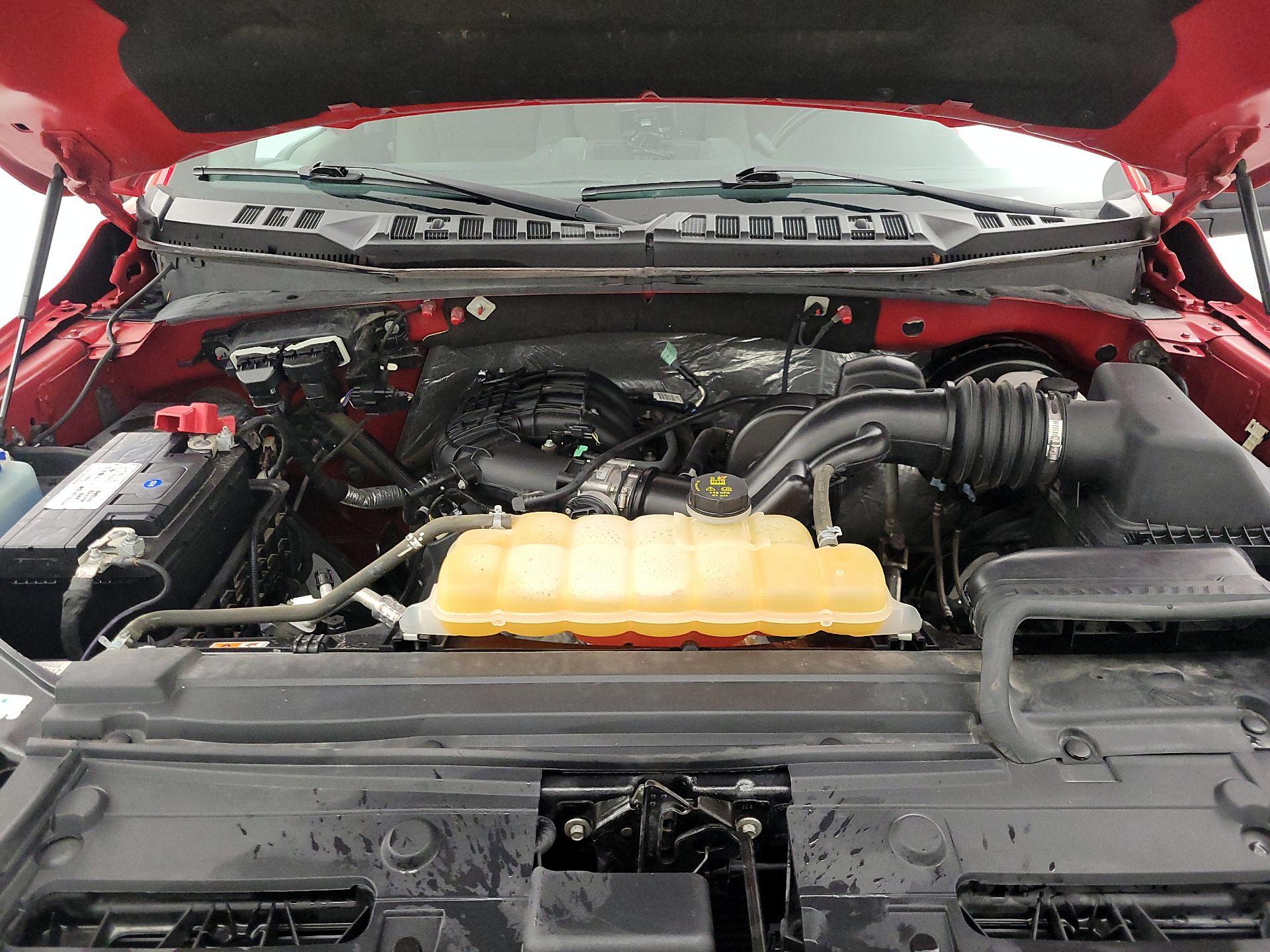 Thumbnail: 2016 Ford F-150 - 19