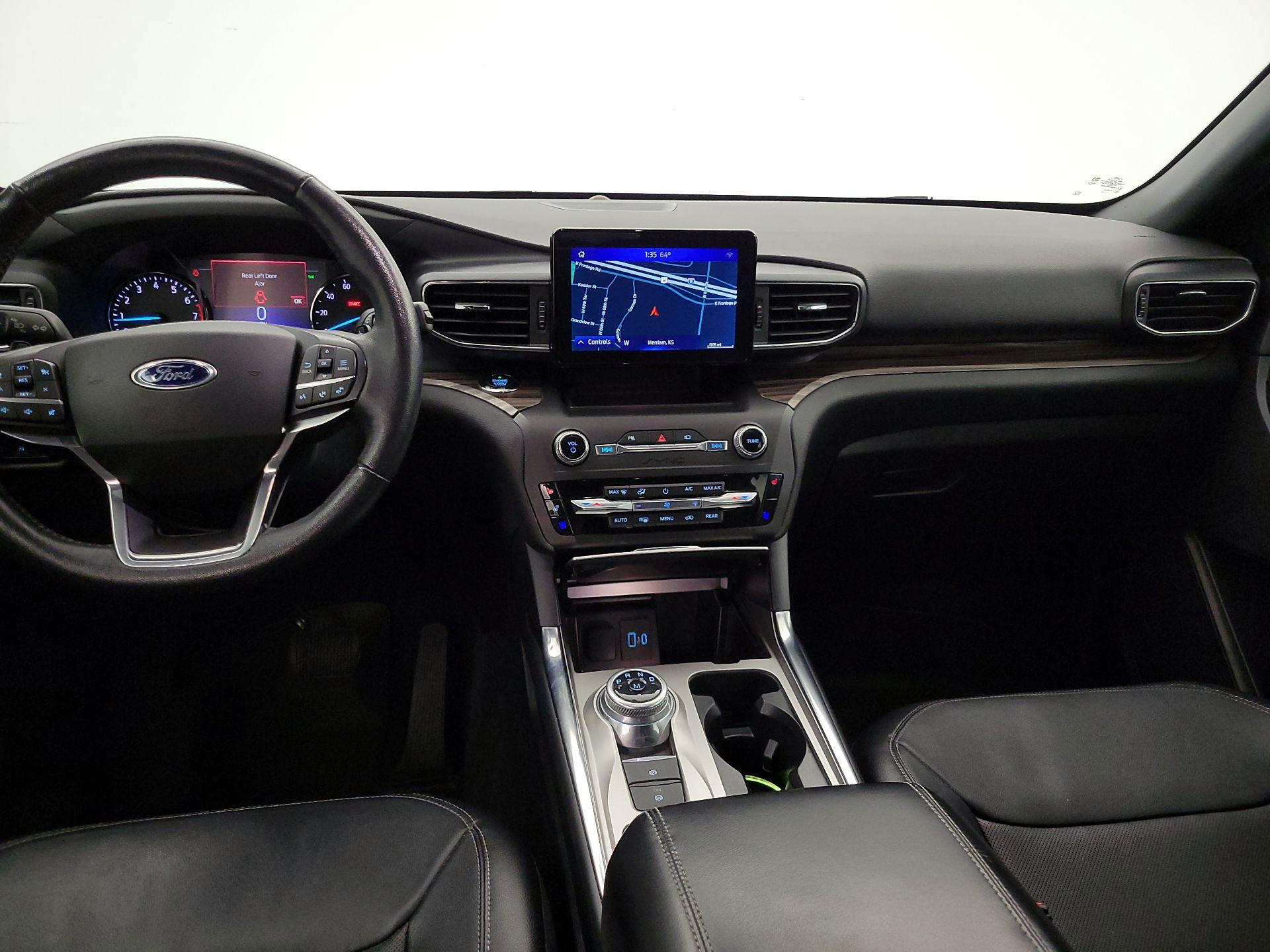 Thumbnail: 2020 Ford Explorer - 9