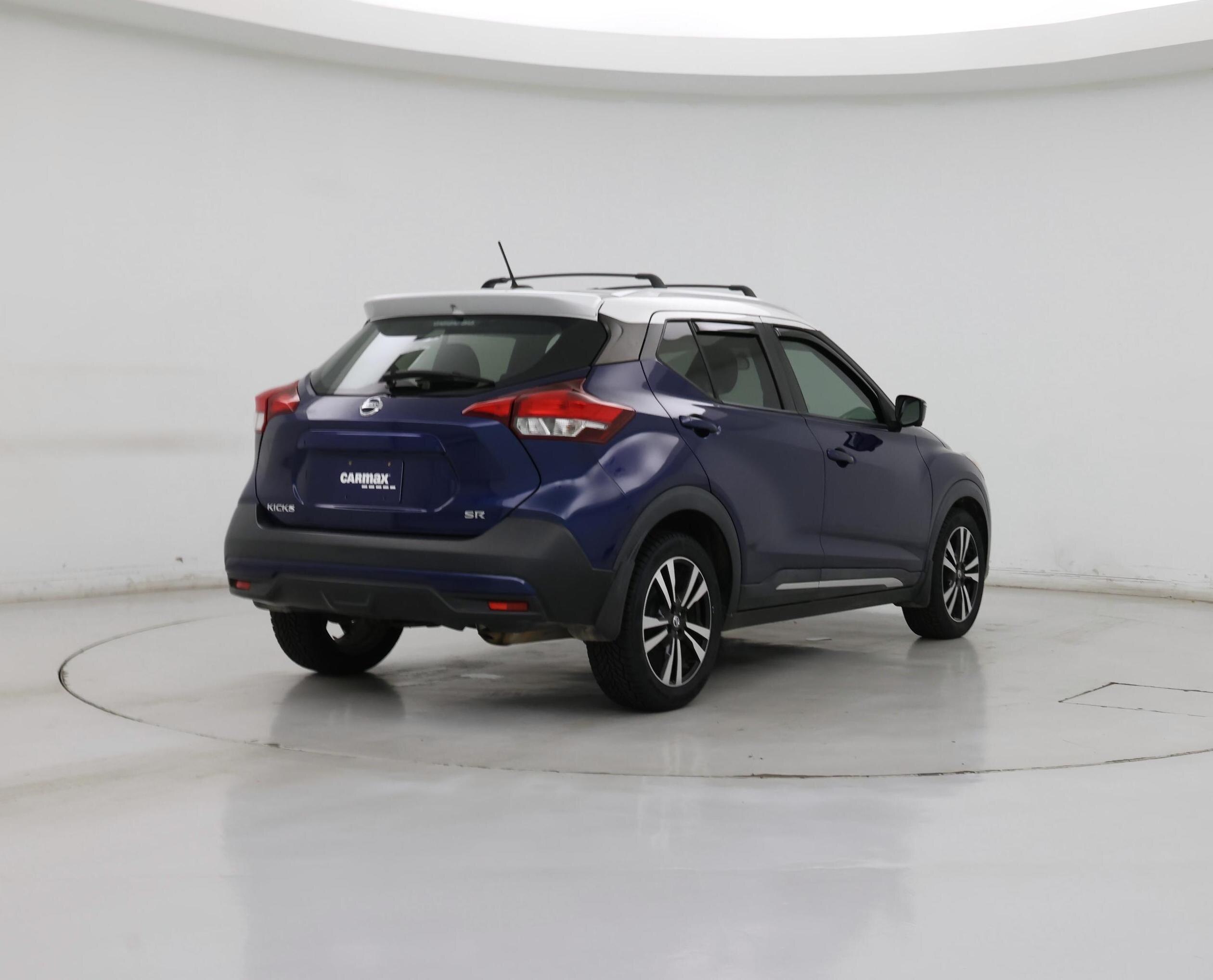 Thumbnail: 2018 Nissan Kicks - 8