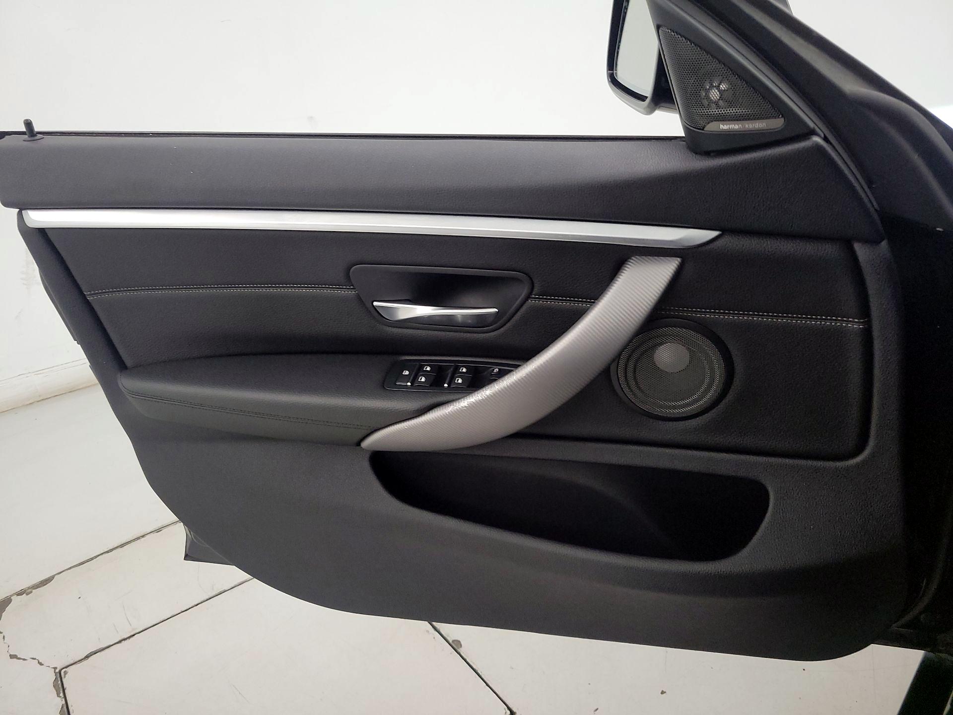 Thumbnail: 2018 BMW 4 Series - 12