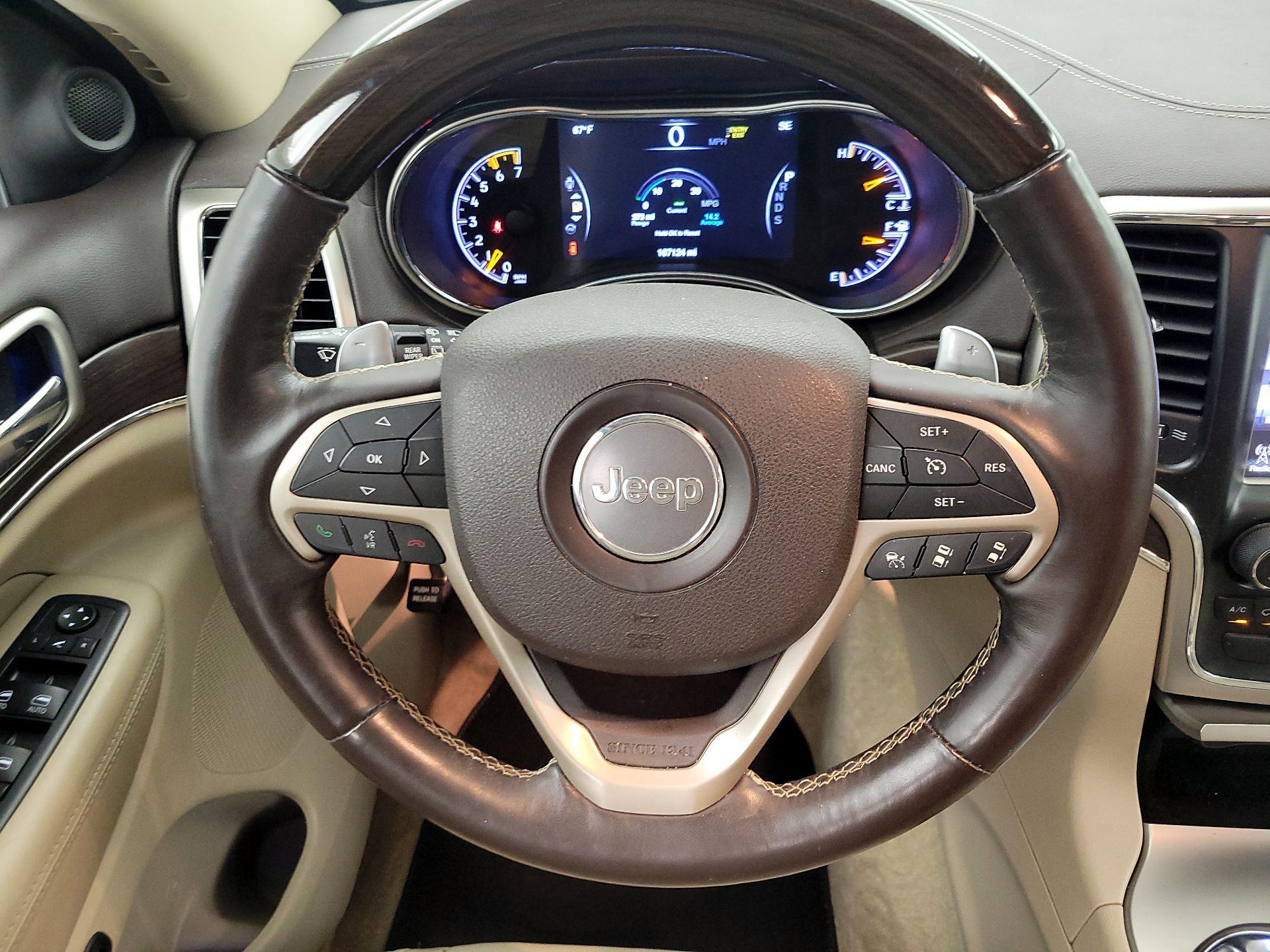 Thumbnail: 2015 Jeep Grand Cherokee - 10