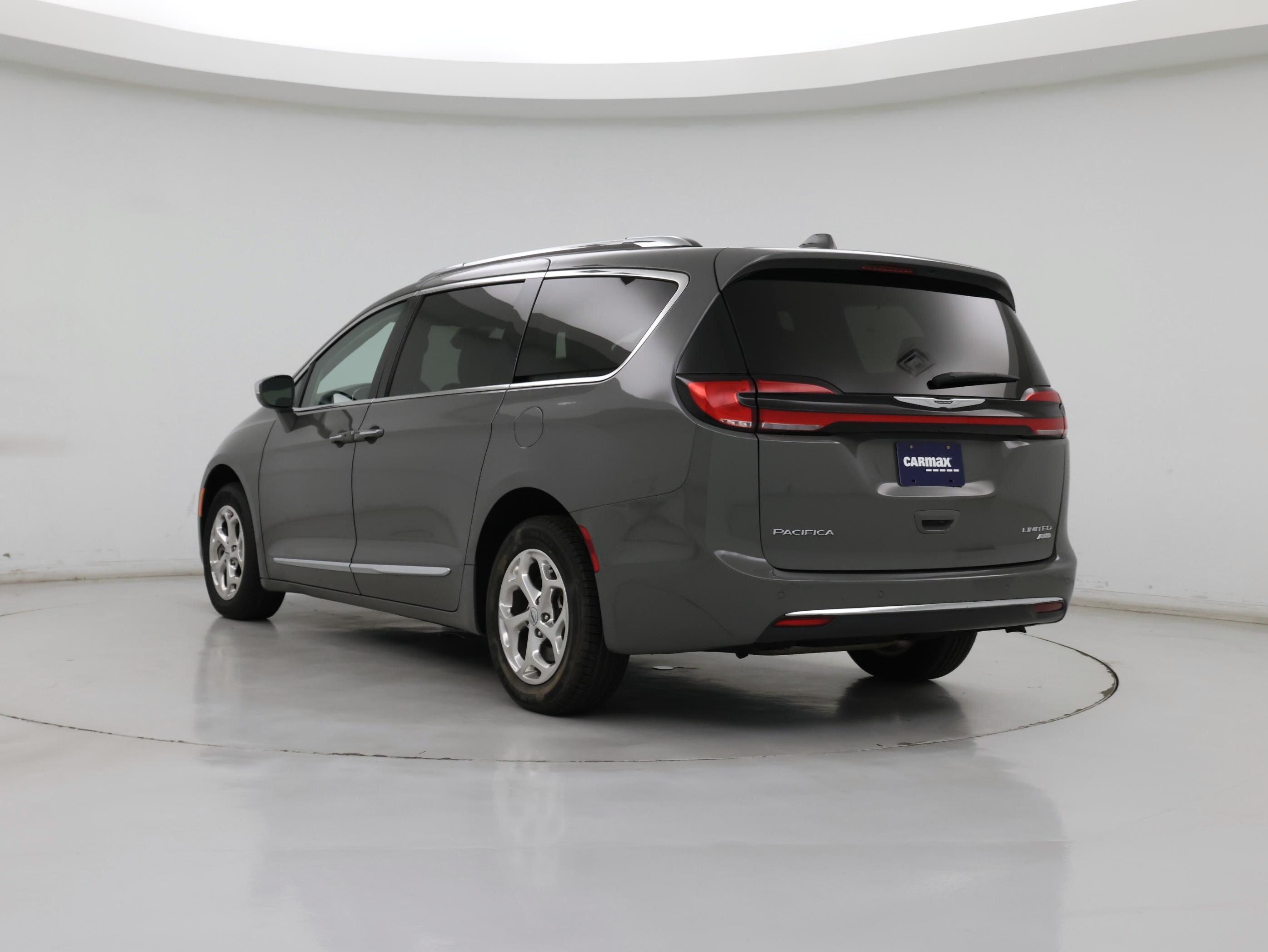 Thumbnail: 2021 Chrysler Pacifica - 2