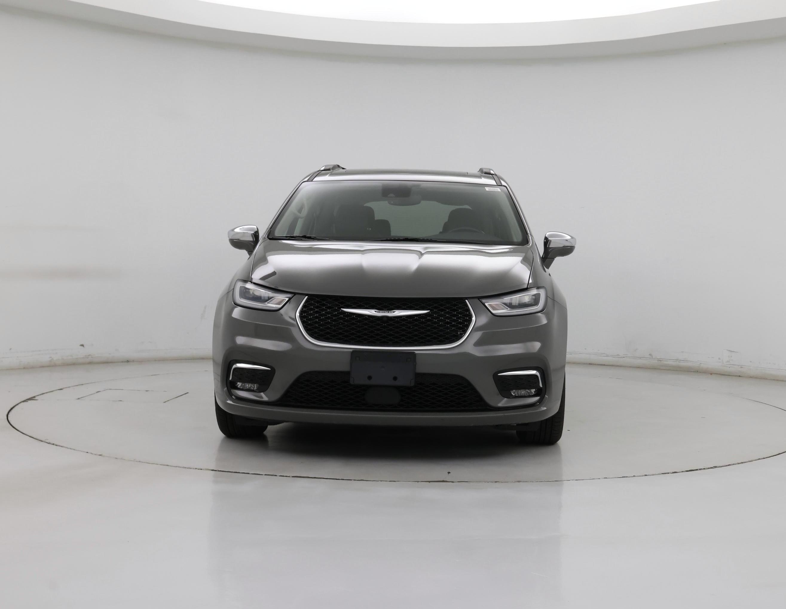 Thumbnail: 2021 Chrysler Pacifica - 5