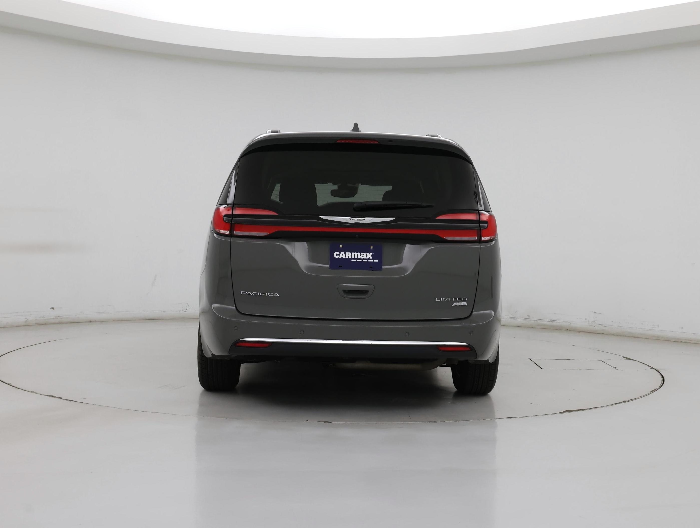 Thumbnail: 2021 Chrysler Pacifica - 6