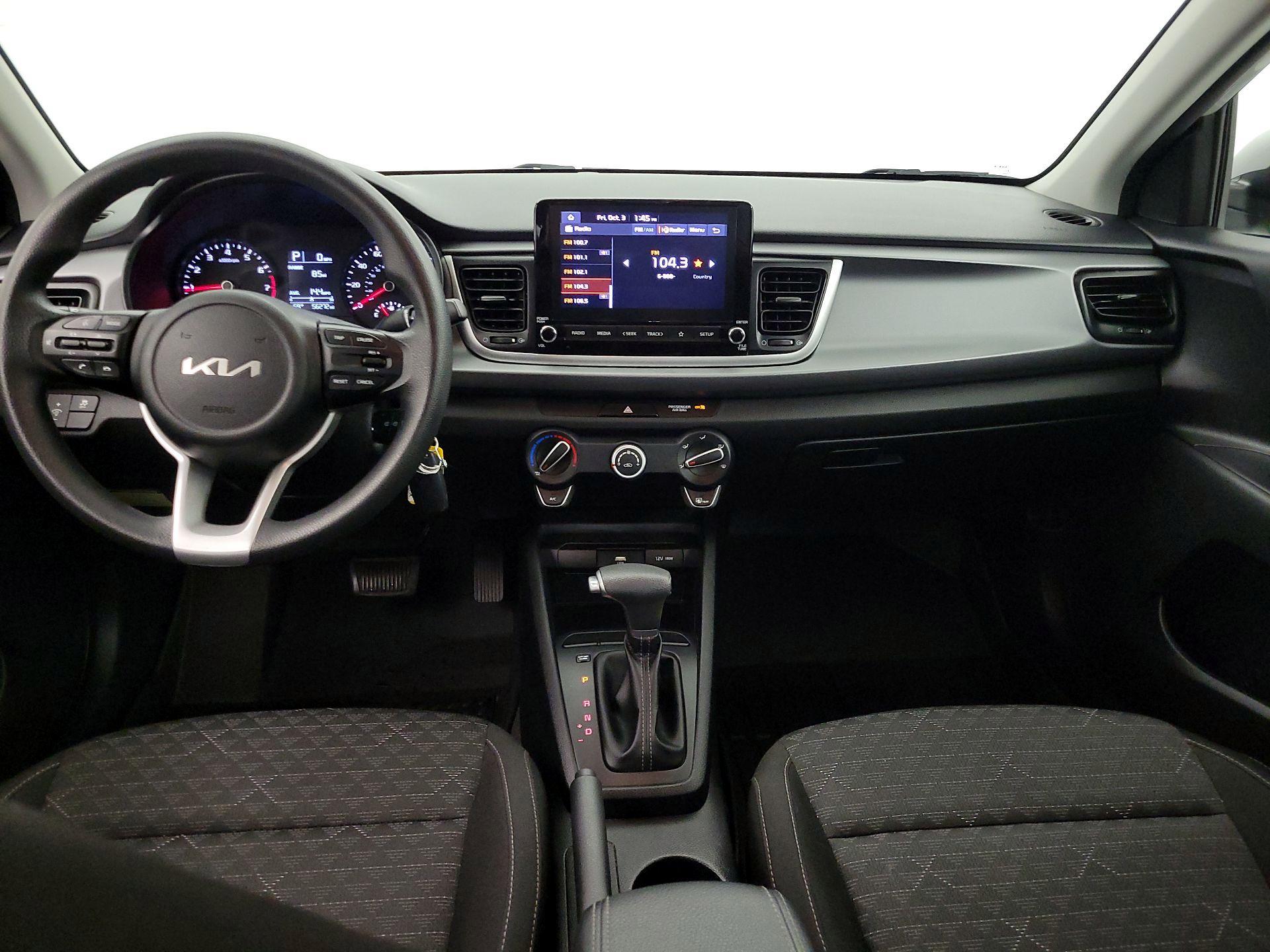 Thumbnail: 2022 Kia Rio - 9