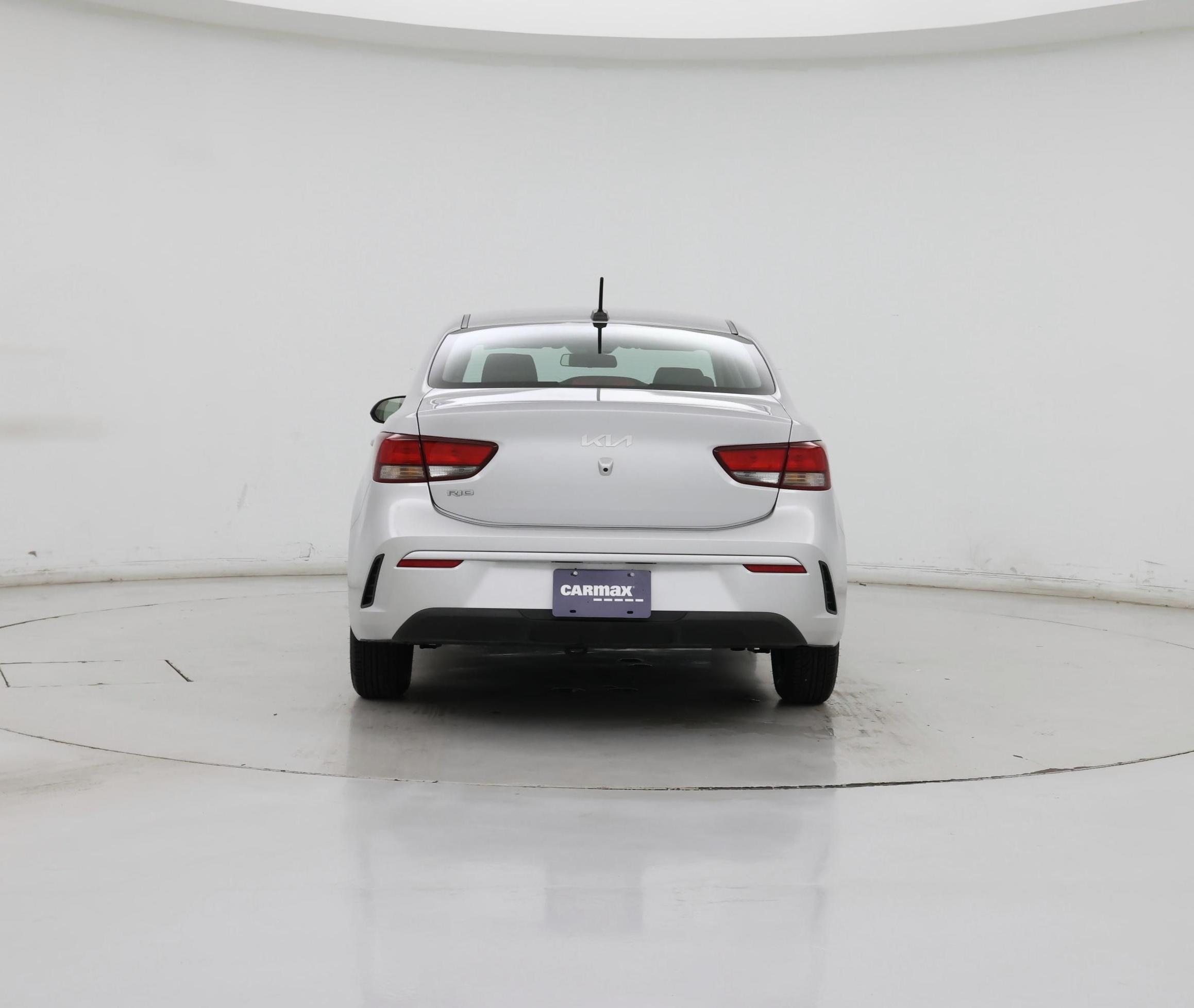 Thumbnail: 2022 Kia Rio - 6