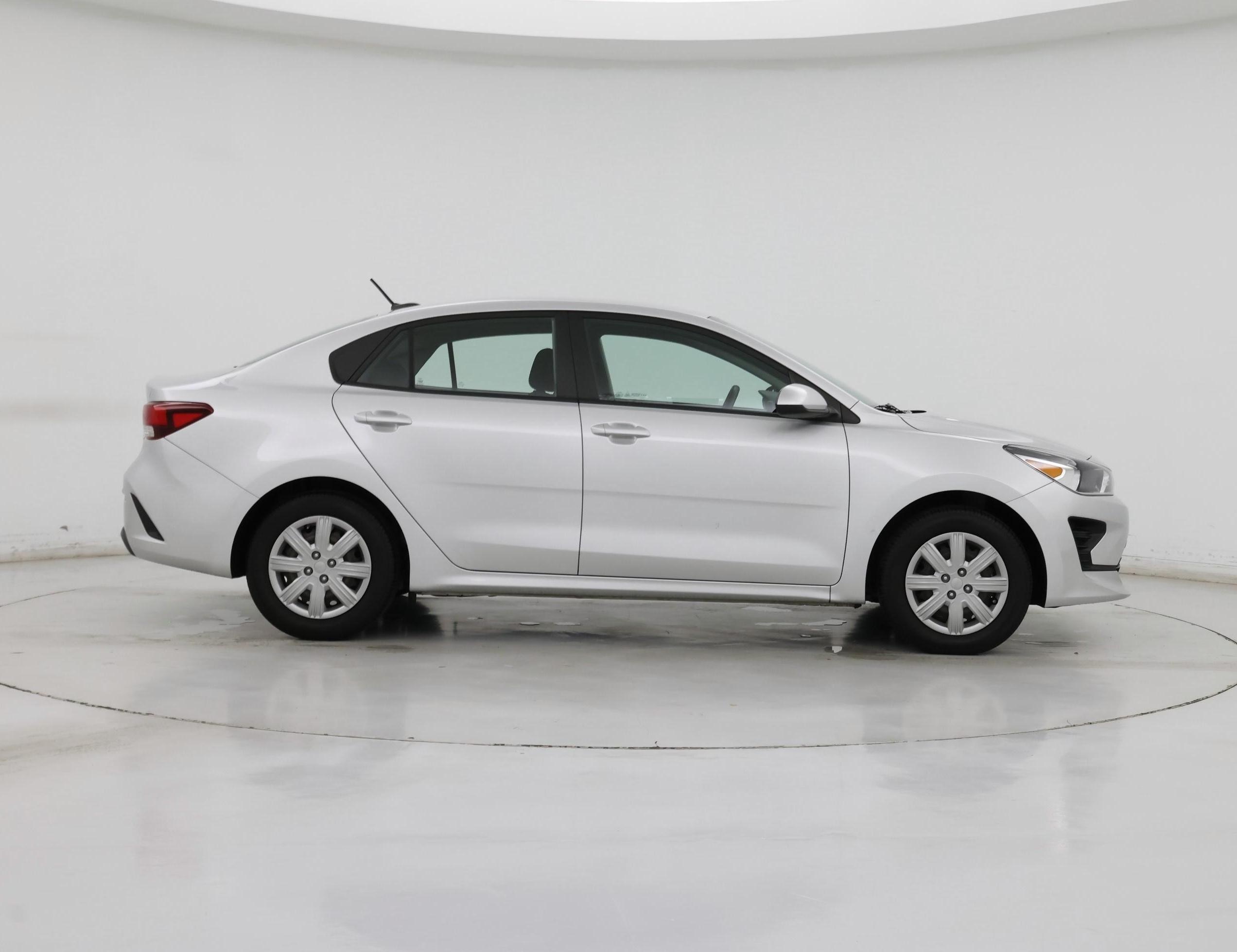 Thumbnail: 2022 Kia Rio - 7
